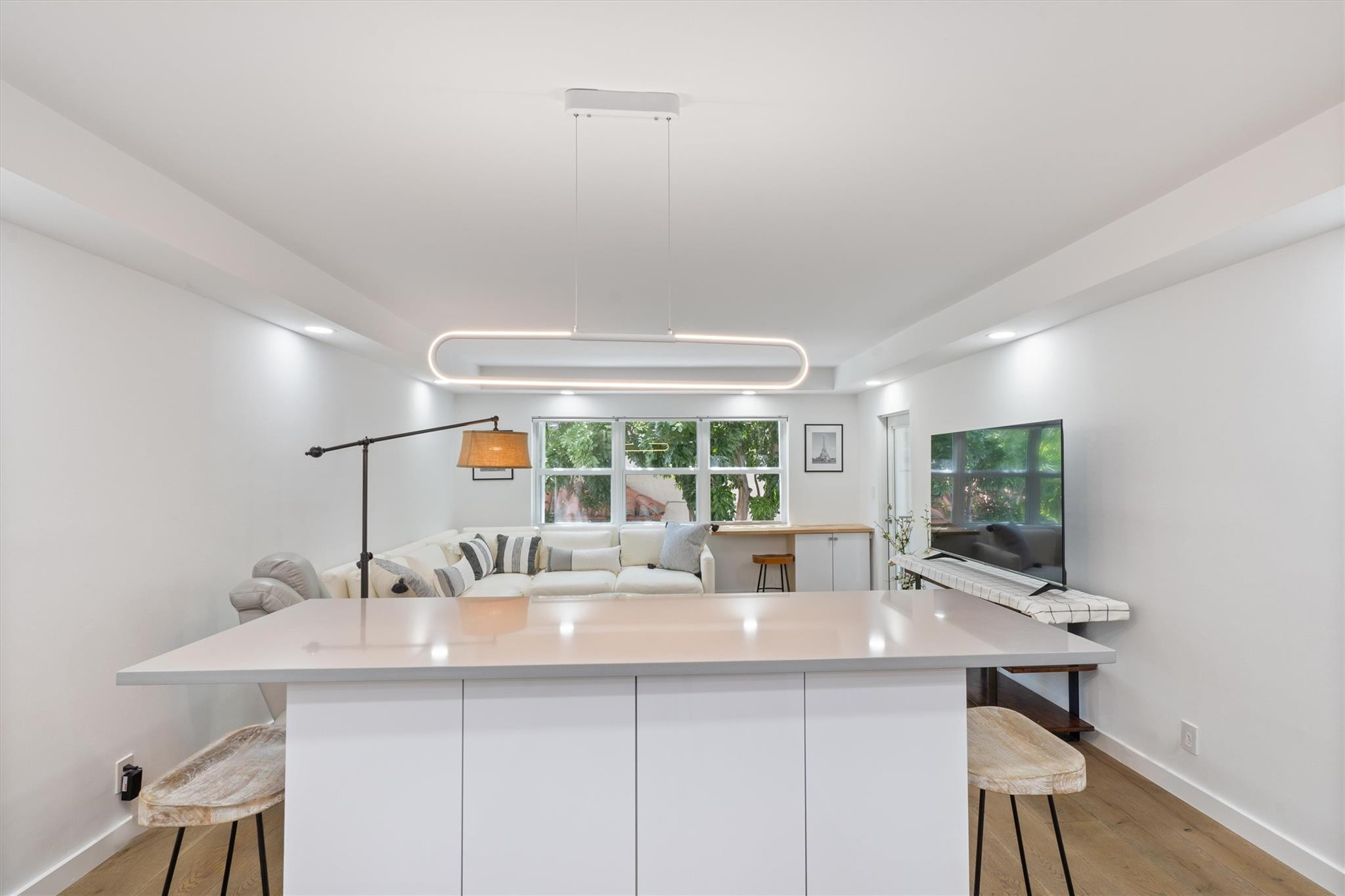 1839 Middle River Drive 104