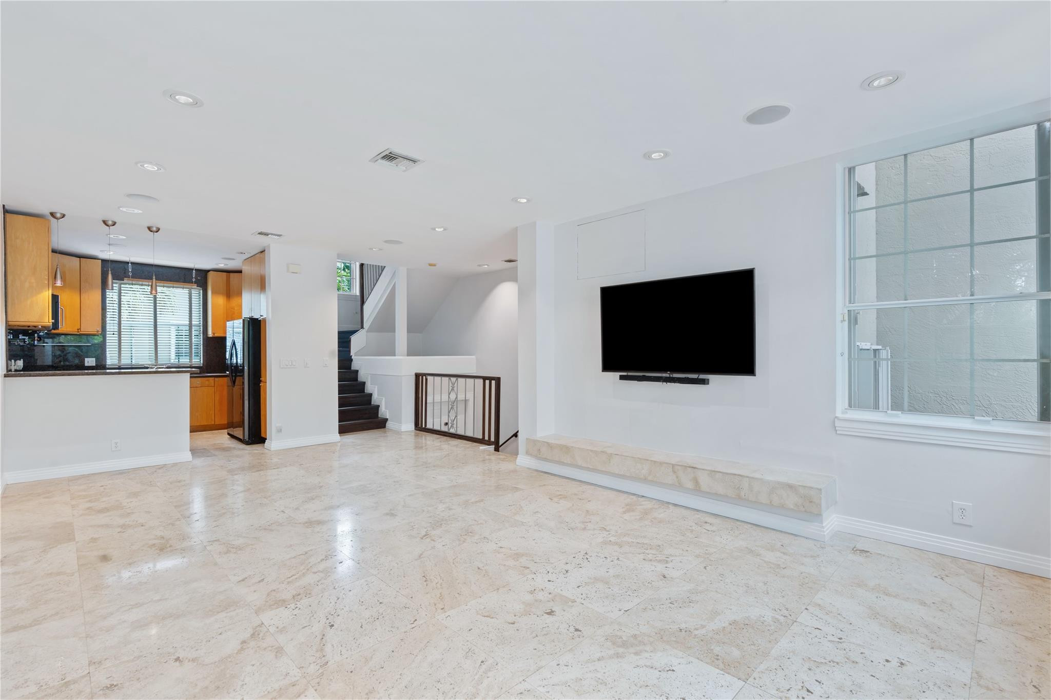 1215 Tequesta Street