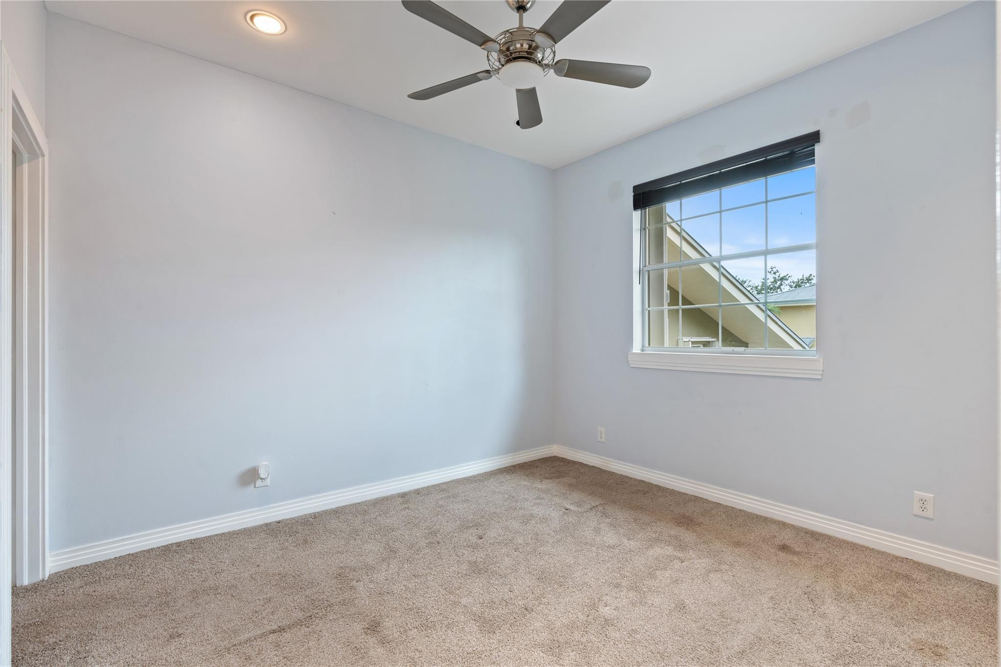 1215 Tequesta Street