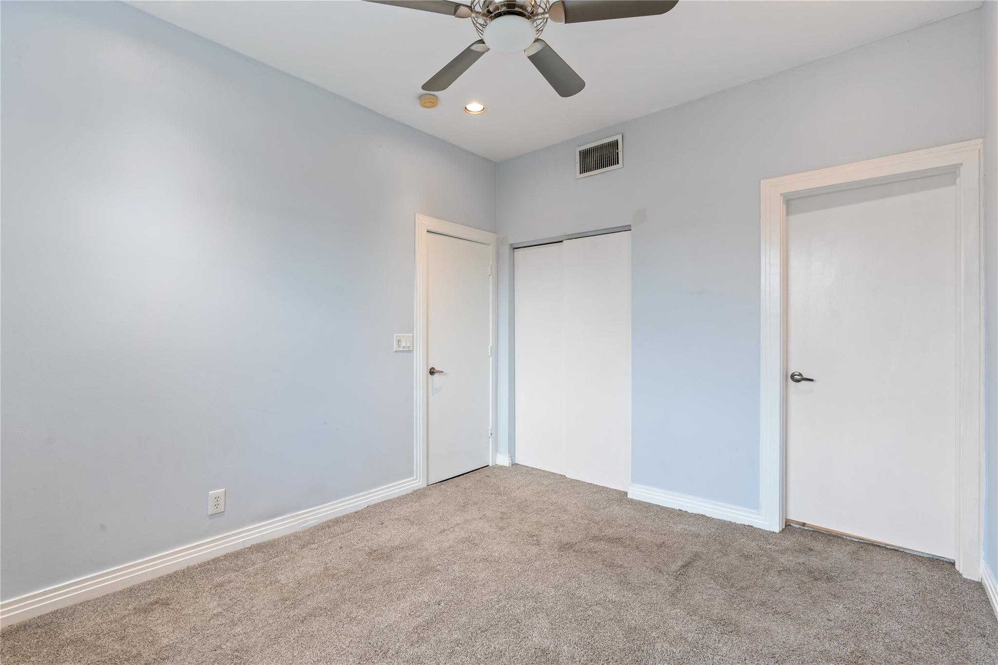 1215 Tequesta Street