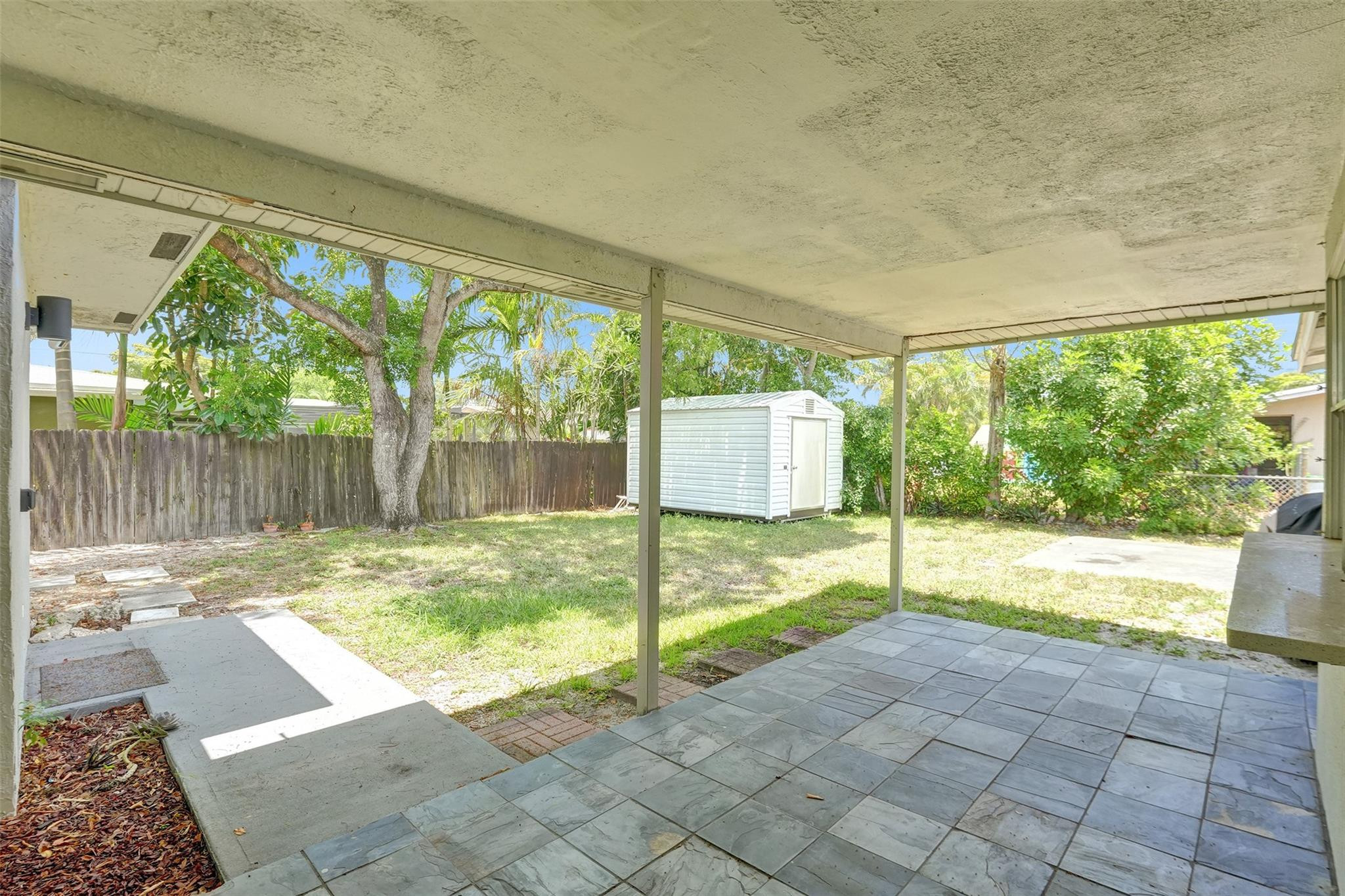 2021 NW 32nd Street