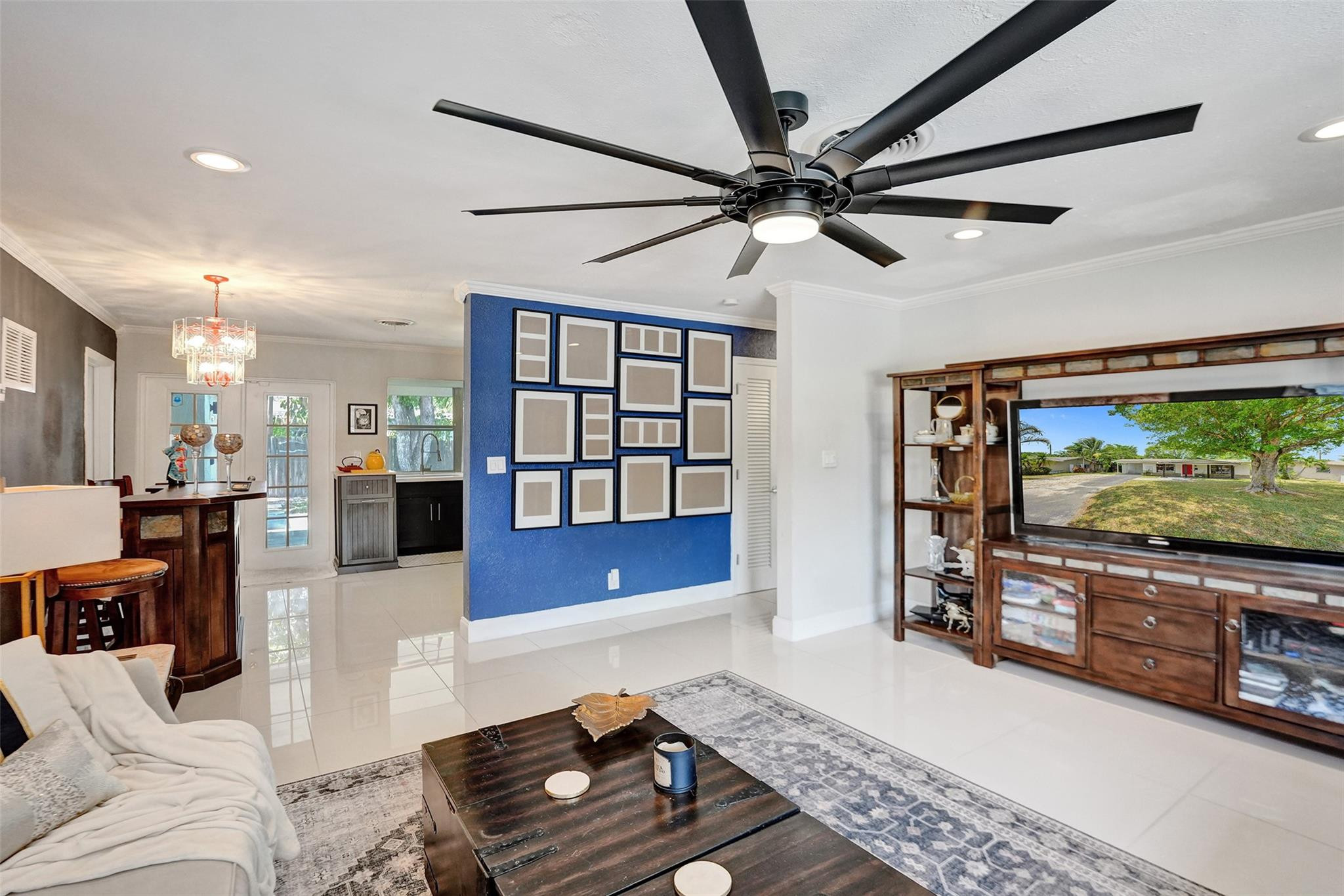 2021 NW 32nd Street
