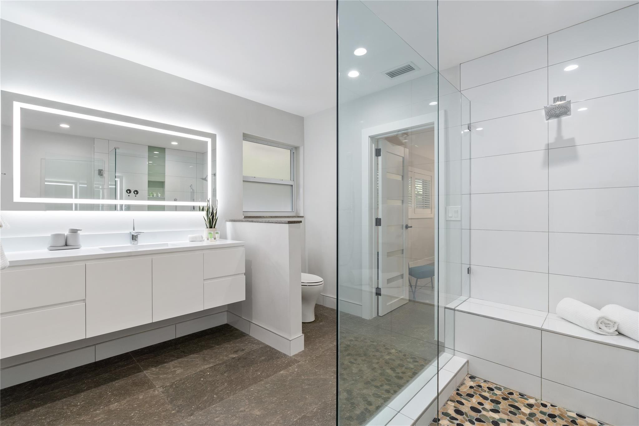 840 S Southlake Drive