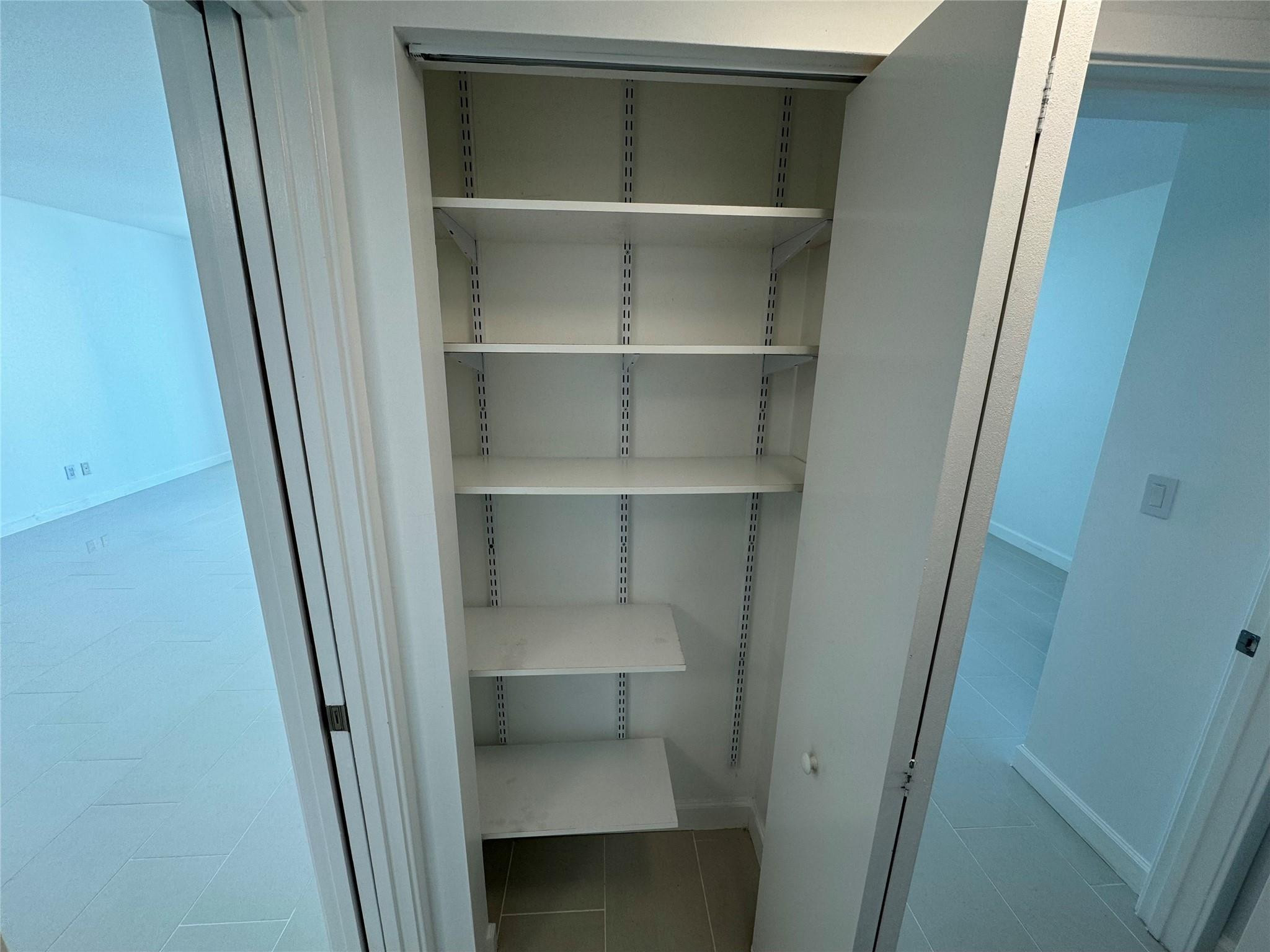 325 S Biscayne Blvd 2518