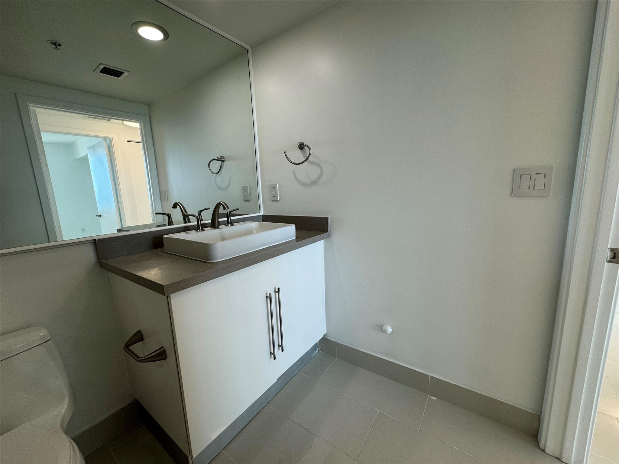 325 S Biscayne Blvd 2518