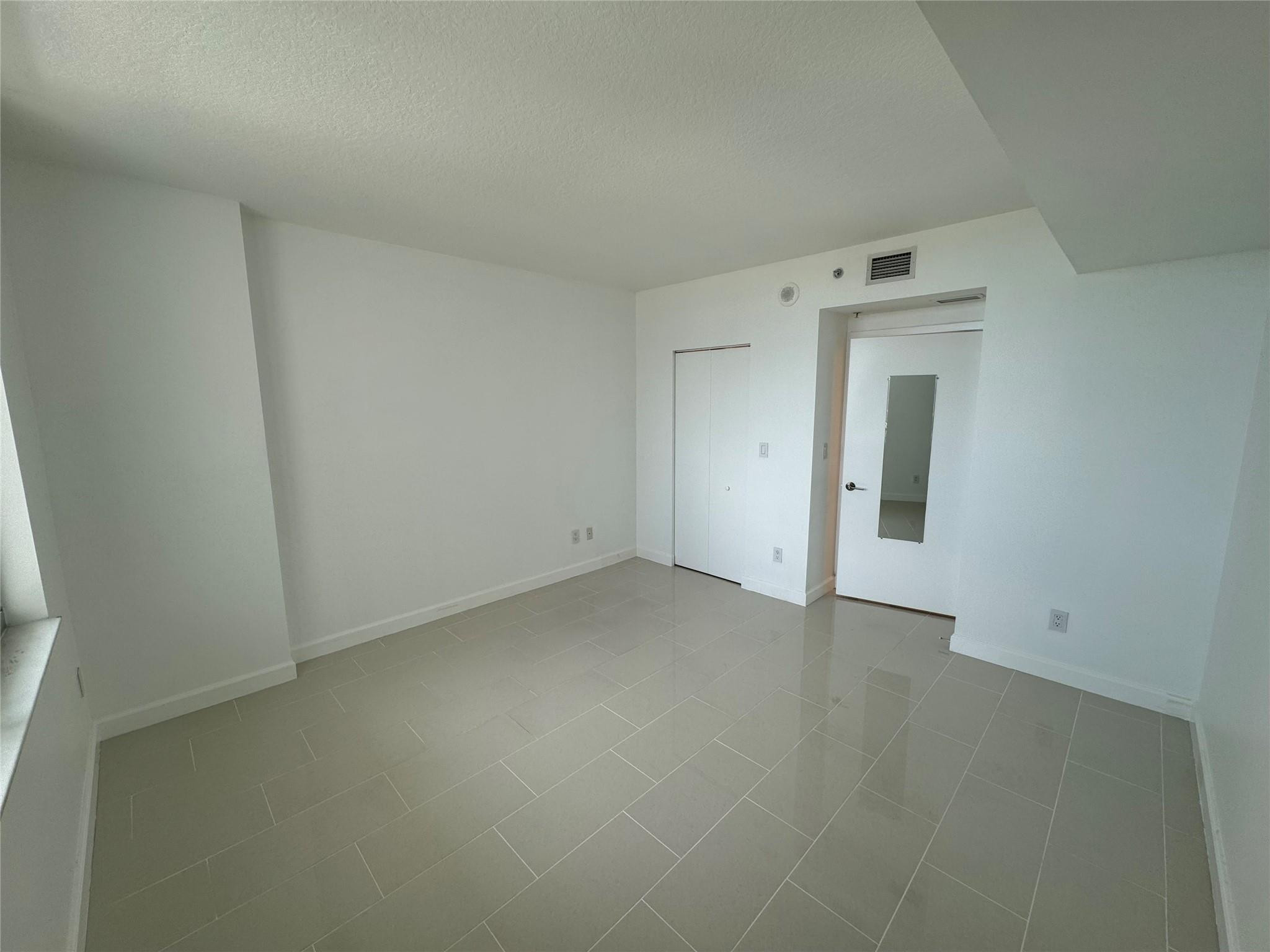 325 S Biscayne Blvd 2518