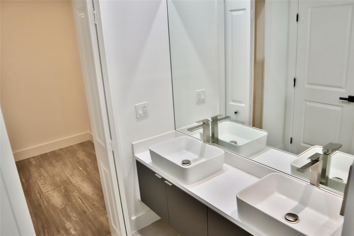 1290 NE 35 Street 1290