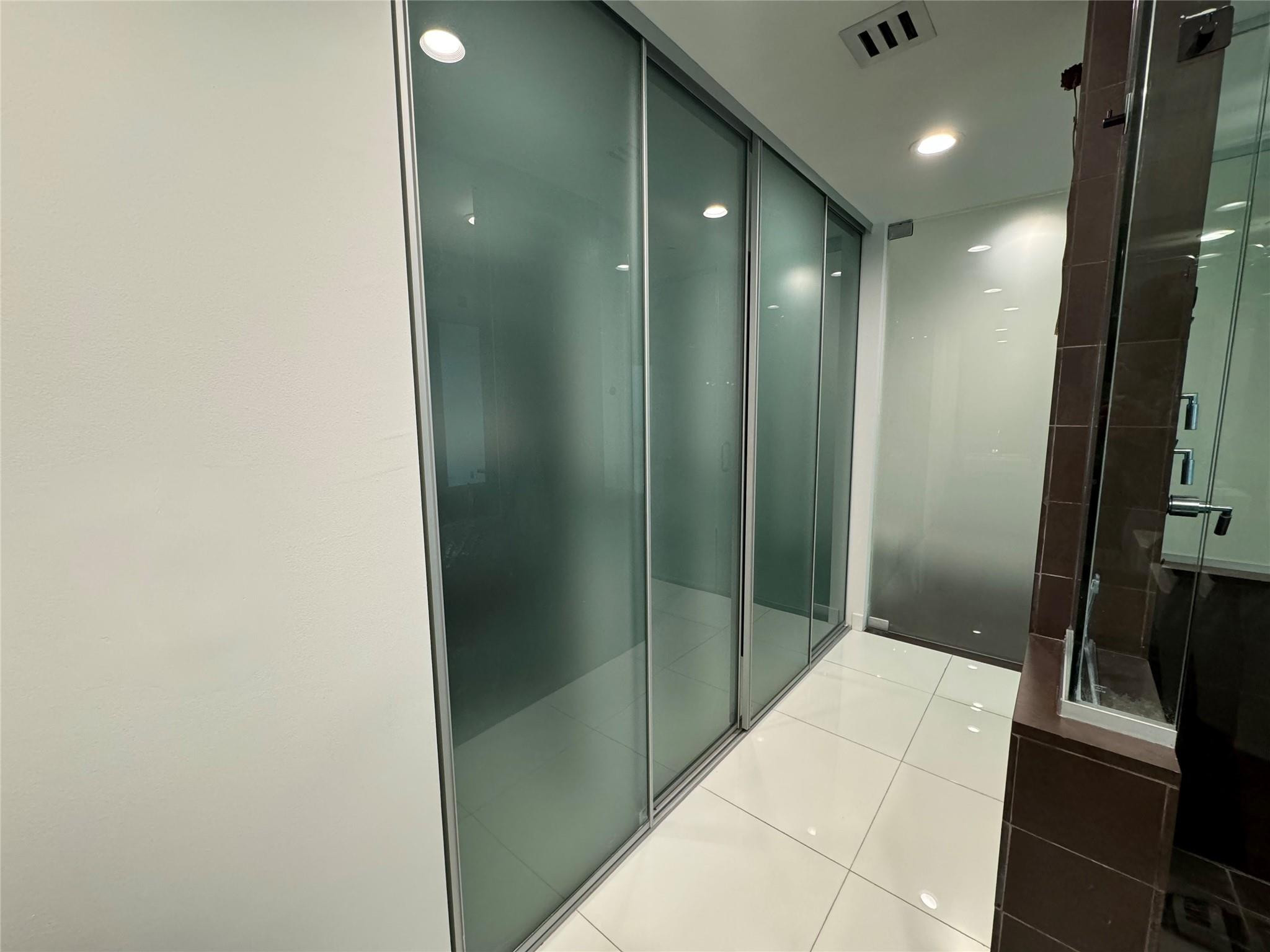 1040 Biscayne Blvd 2108