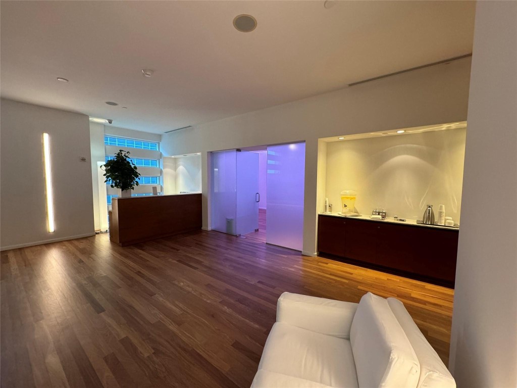 1040 Biscayne Blvd 2108