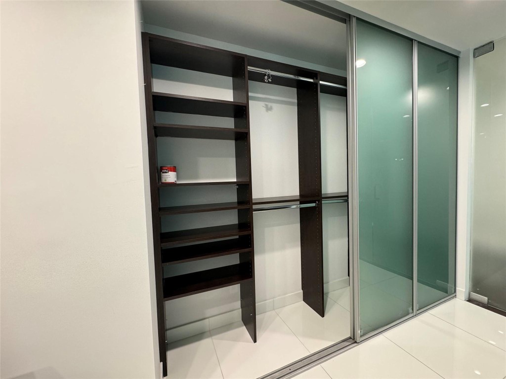 1040 Biscayne Blvd 2108