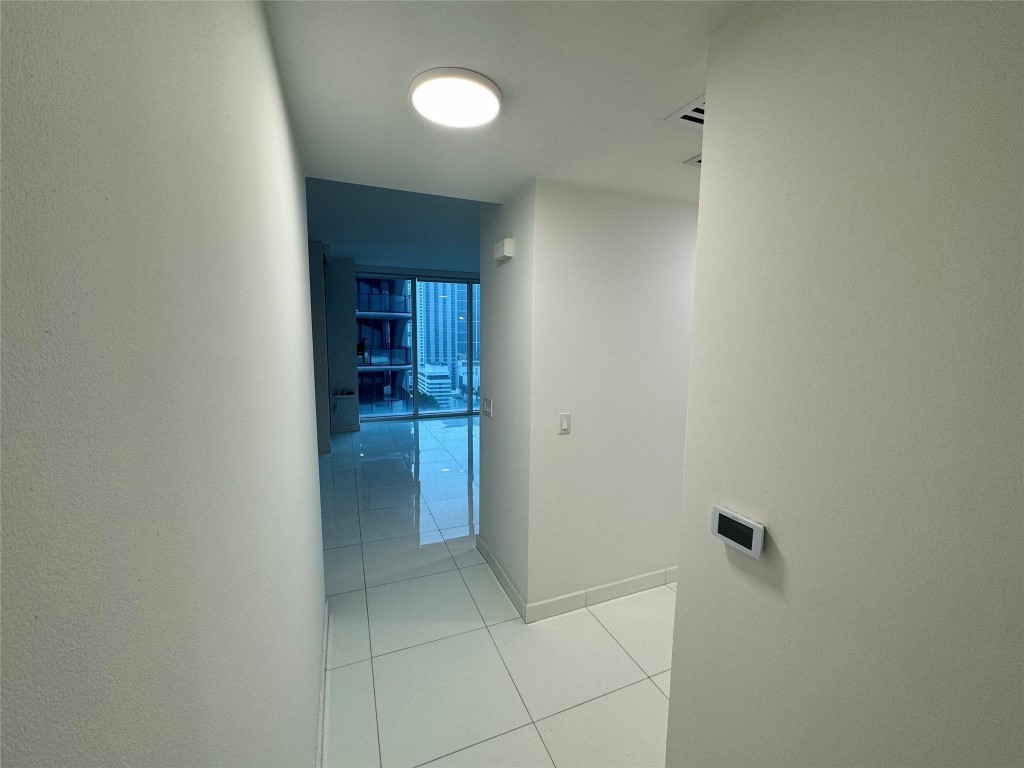 1040 Biscayne Blvd 2108