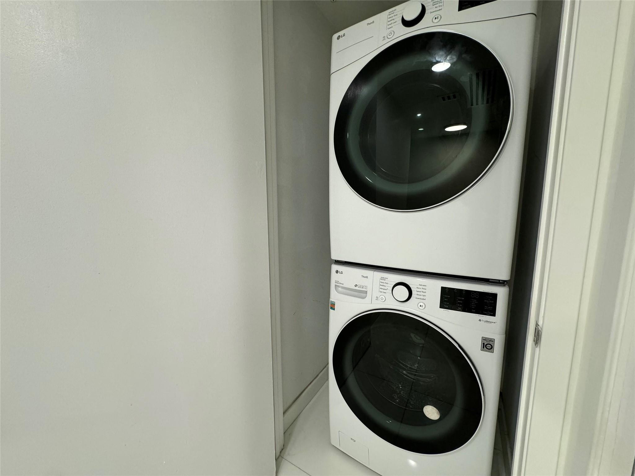 1040 Biscayne Blvd 2108