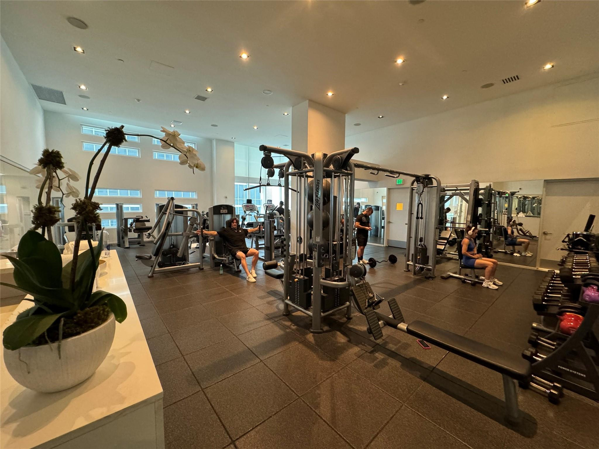 1040 Biscayne Blvd 2108