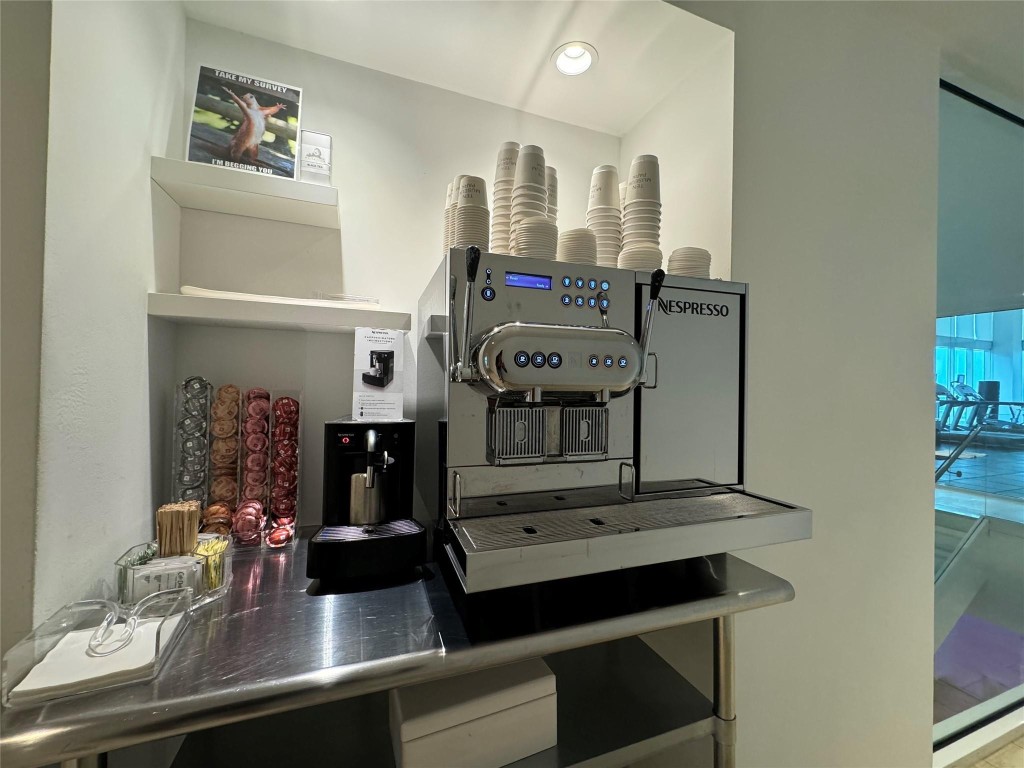 1040 Biscayne Blvd 2108