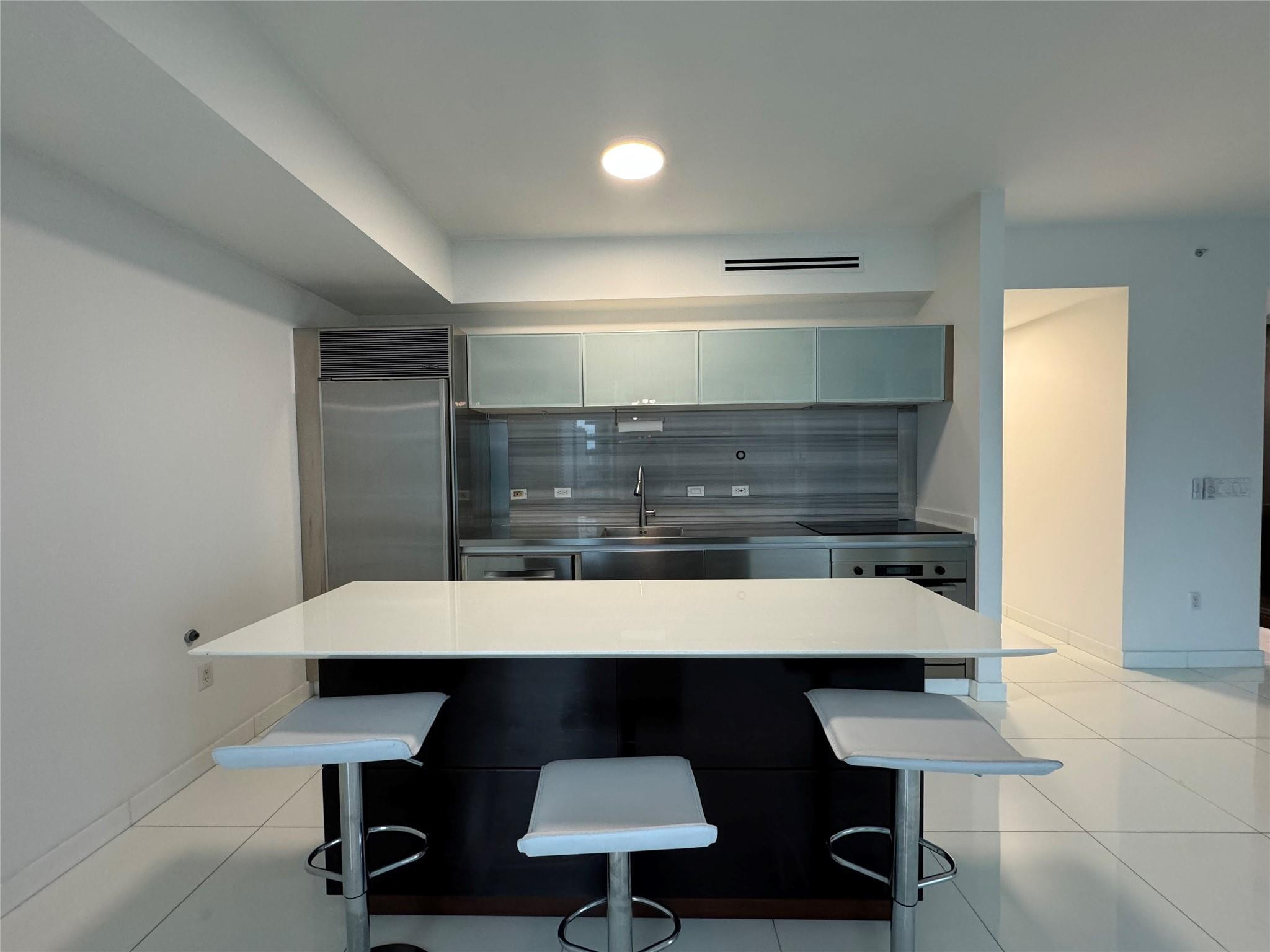 1040 Biscayne Blvd 2108