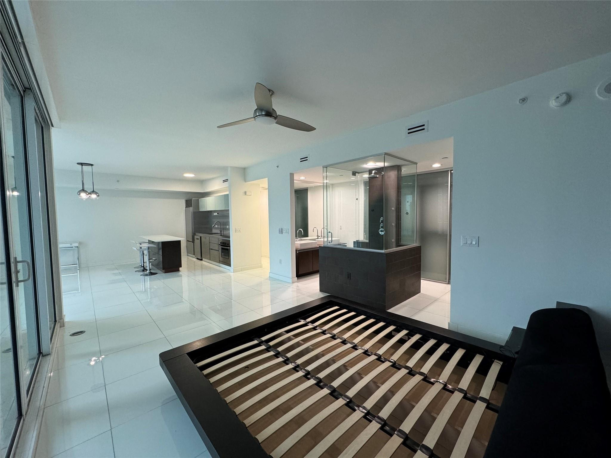 1040 Biscayne Blvd 2108