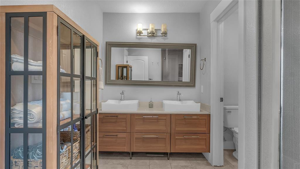 2800 NE 53rd Street