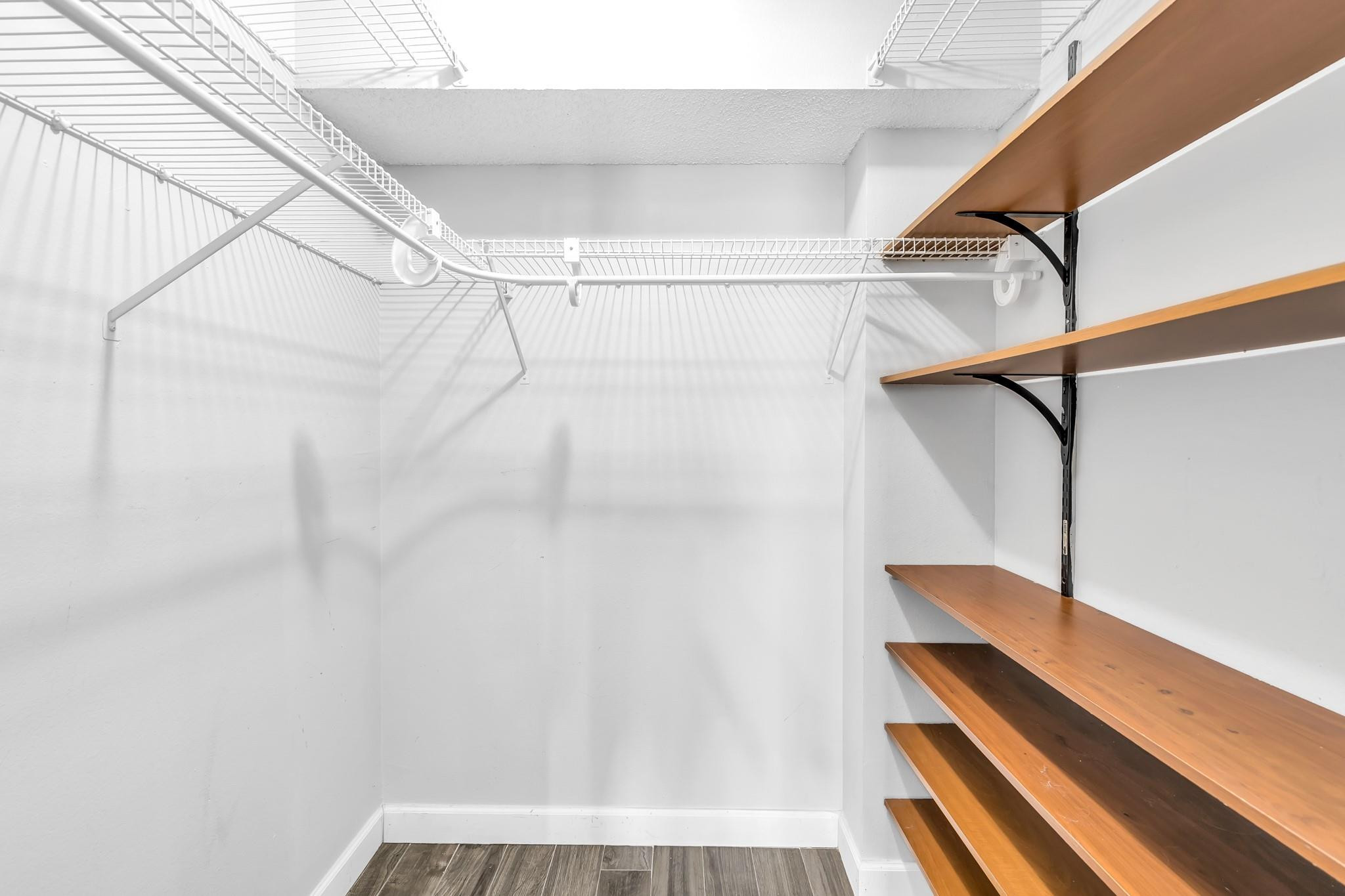 2802 N 46th Avenue B518