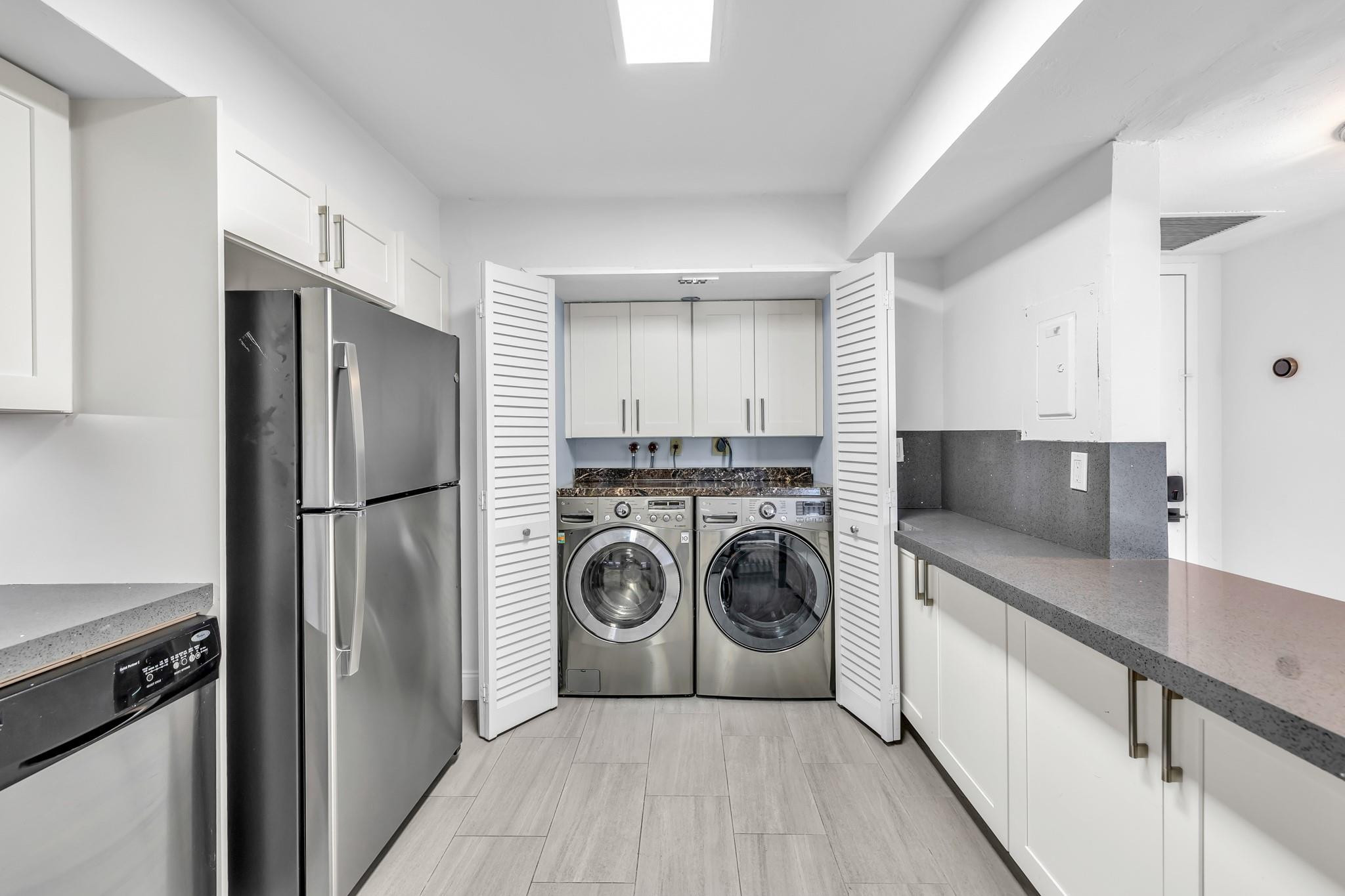 2802 N 46th Avenue B518