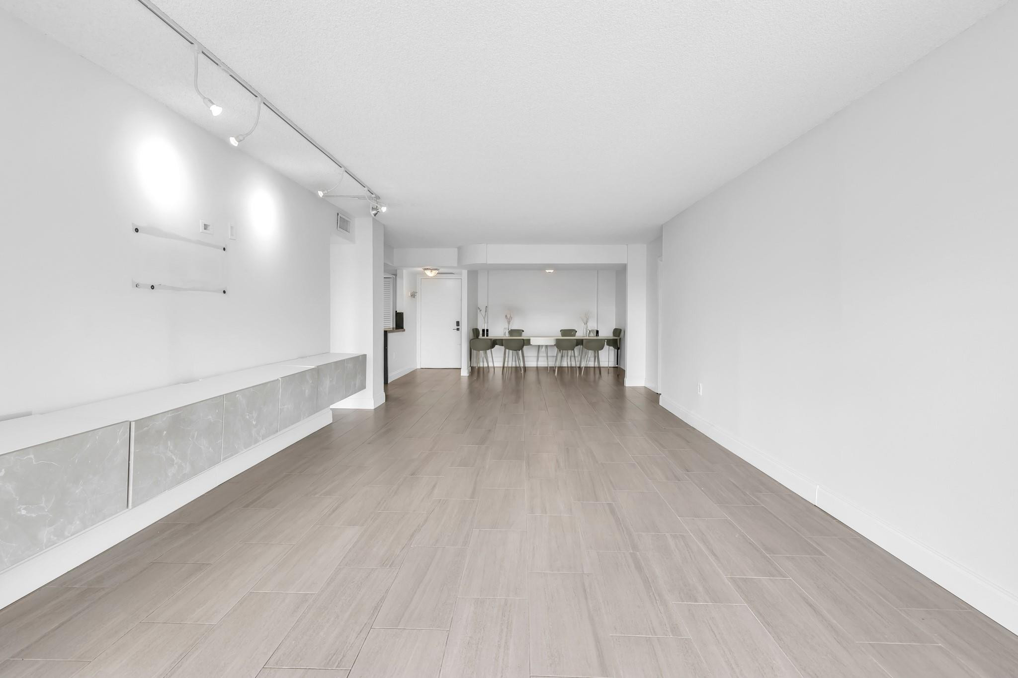 2802 N 46th Avenue B518