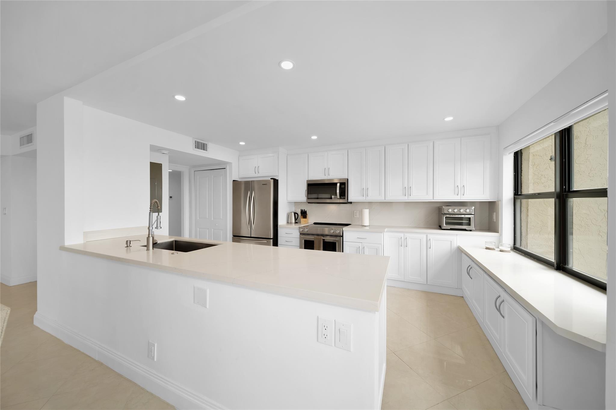 5000 N Ocean Blvd 1402