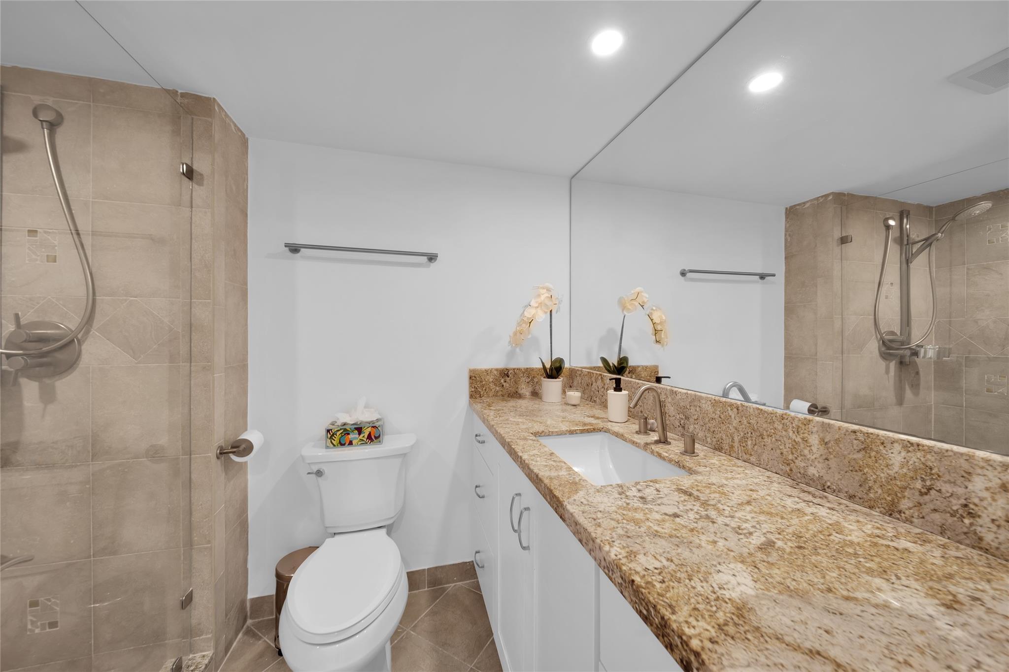 5000 N Ocean Blvd 1402