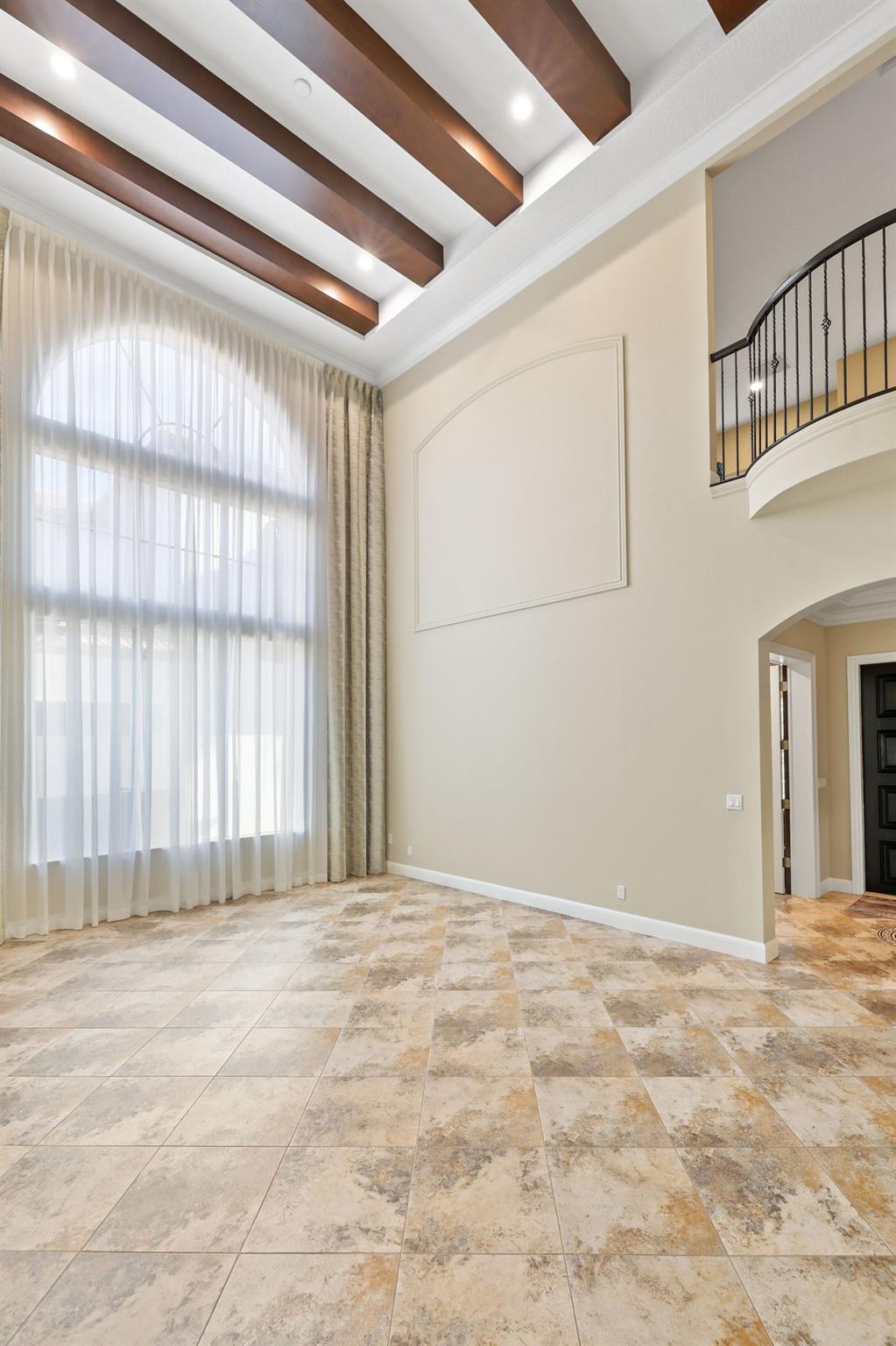 17760 Villa Club Way