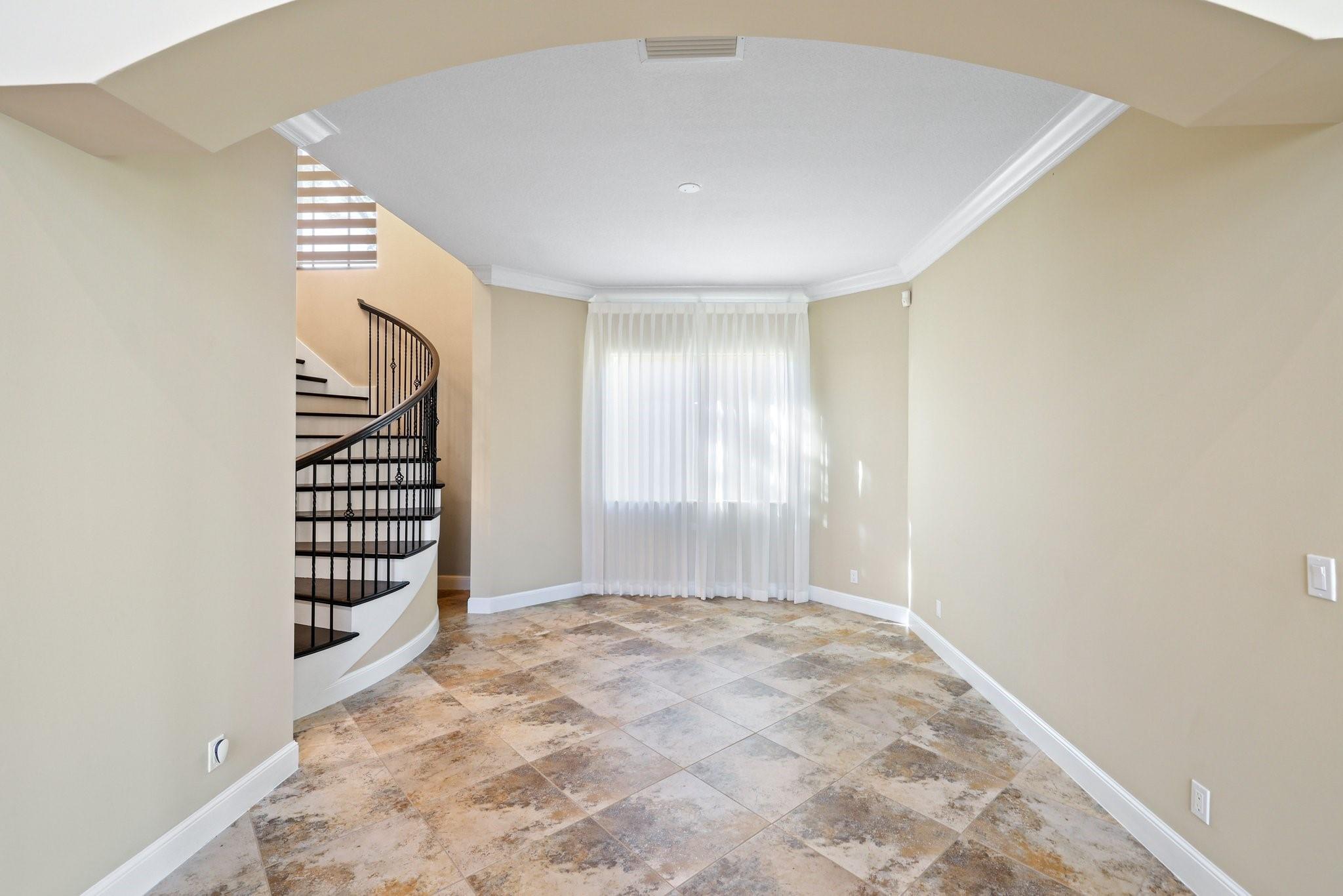 17760 Villa Club Way