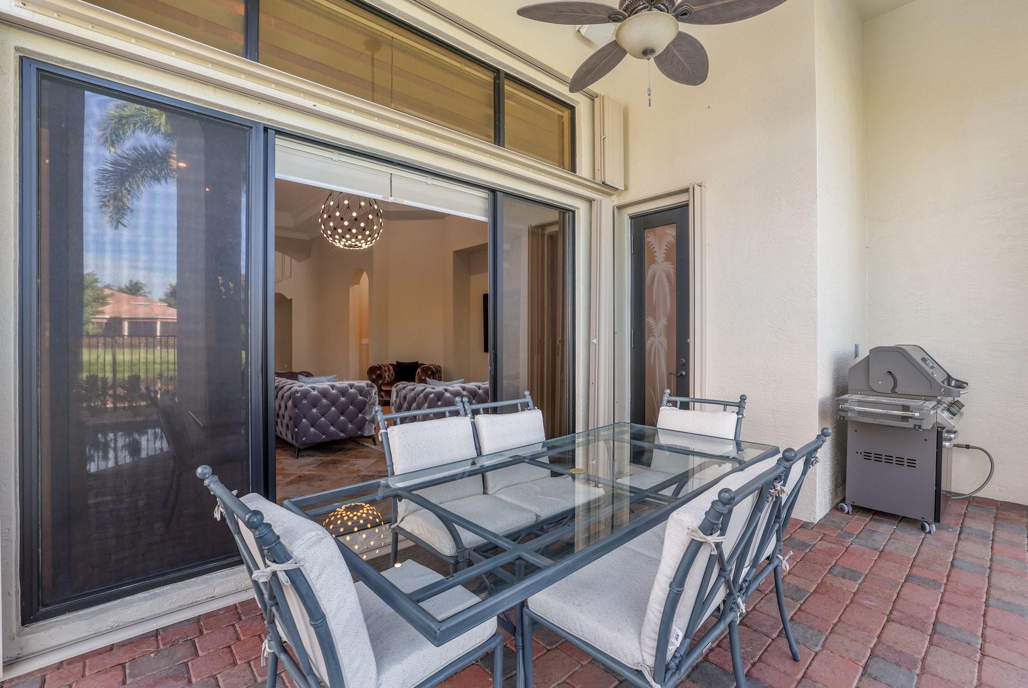 17760 Villa Club Way