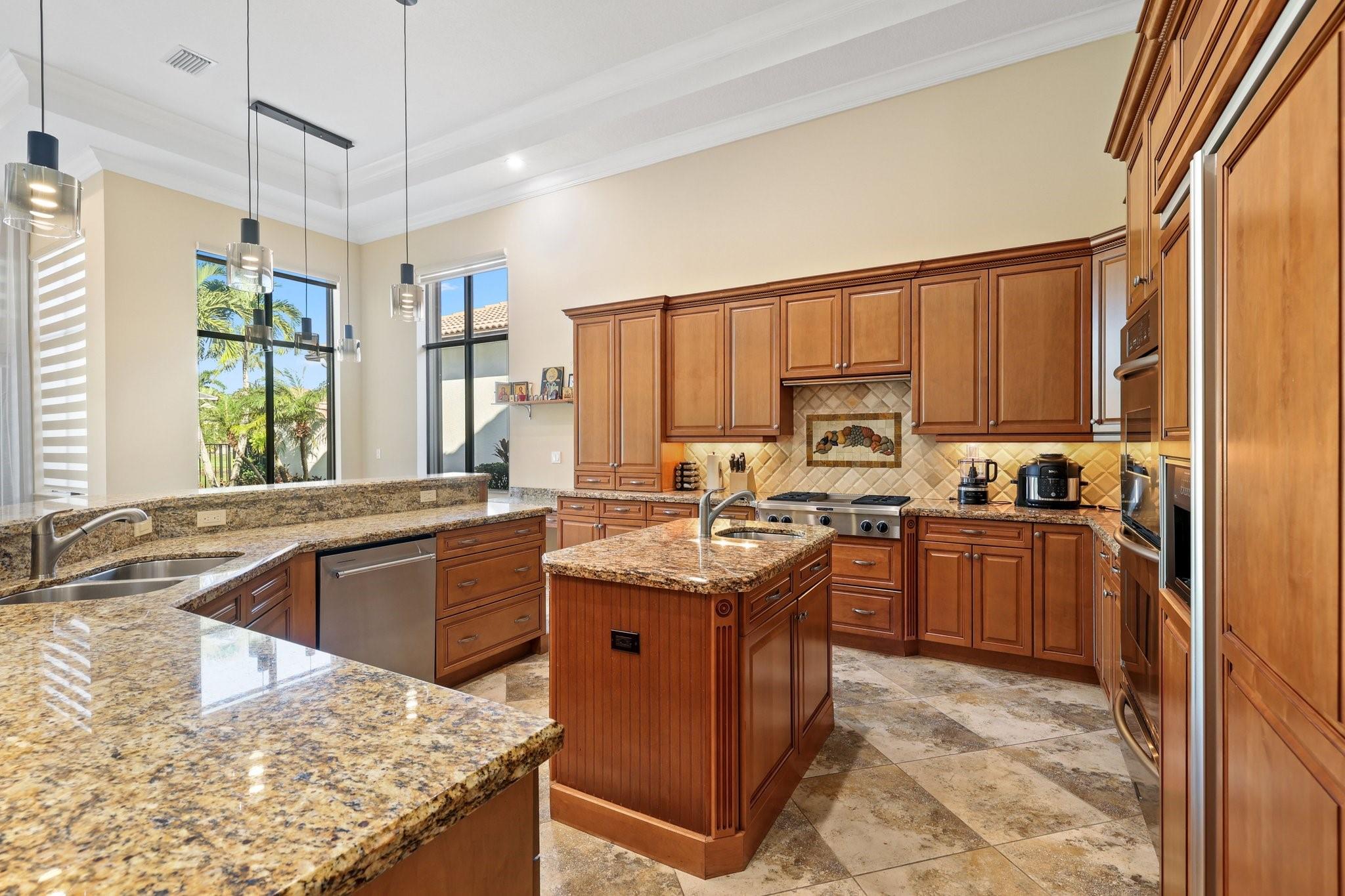 17760 Villa Club Way