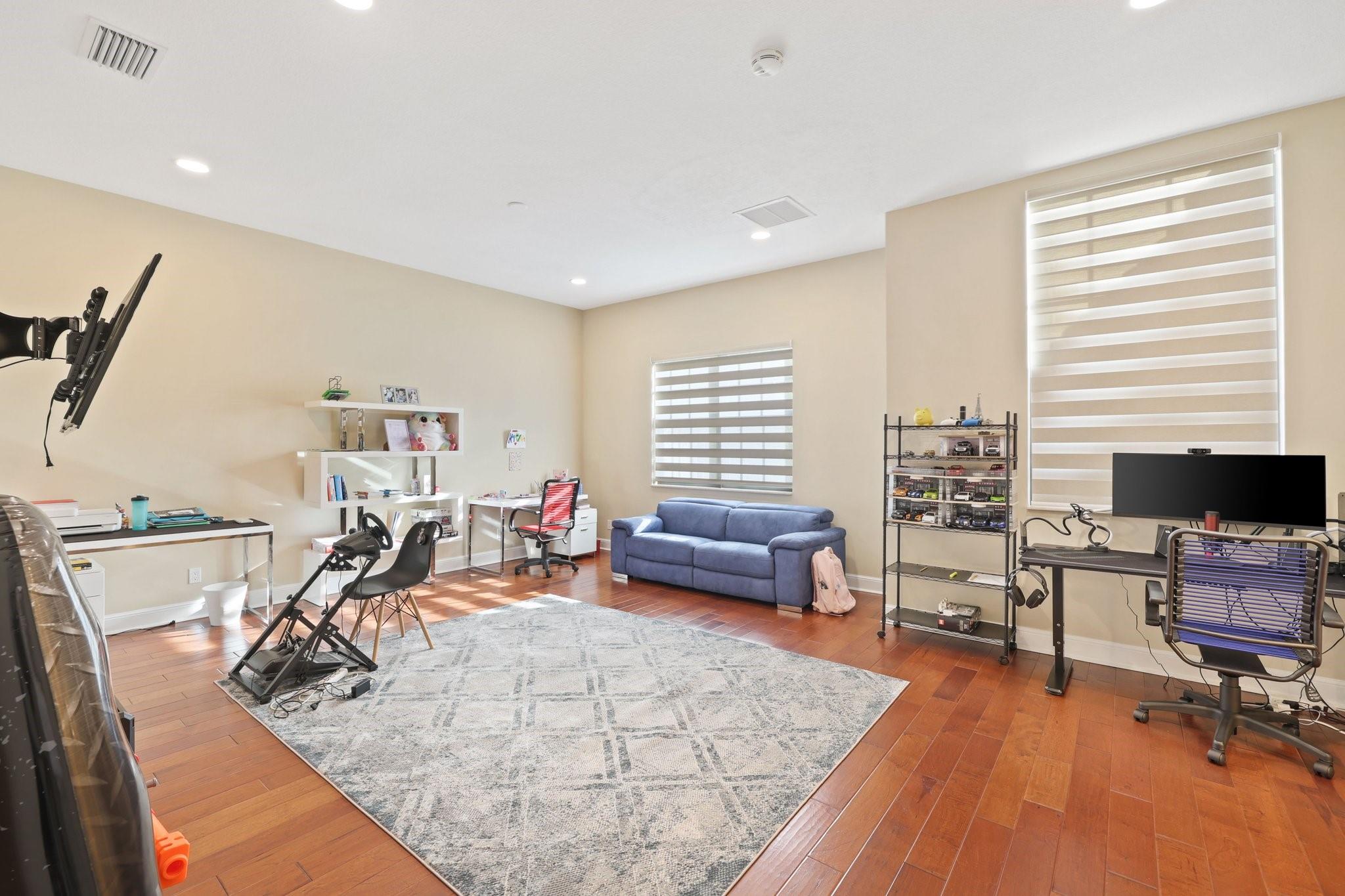 17760 Villa Club Way