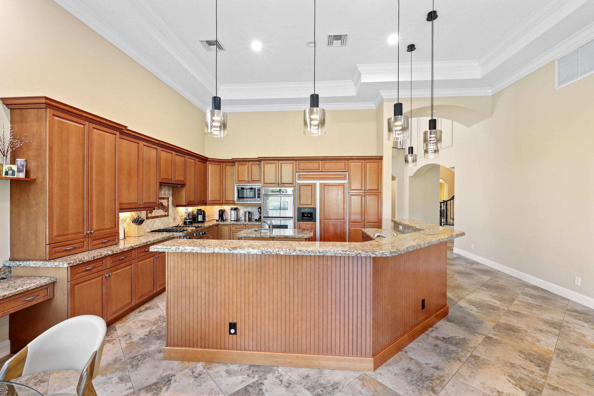 17760 Villa Club Way