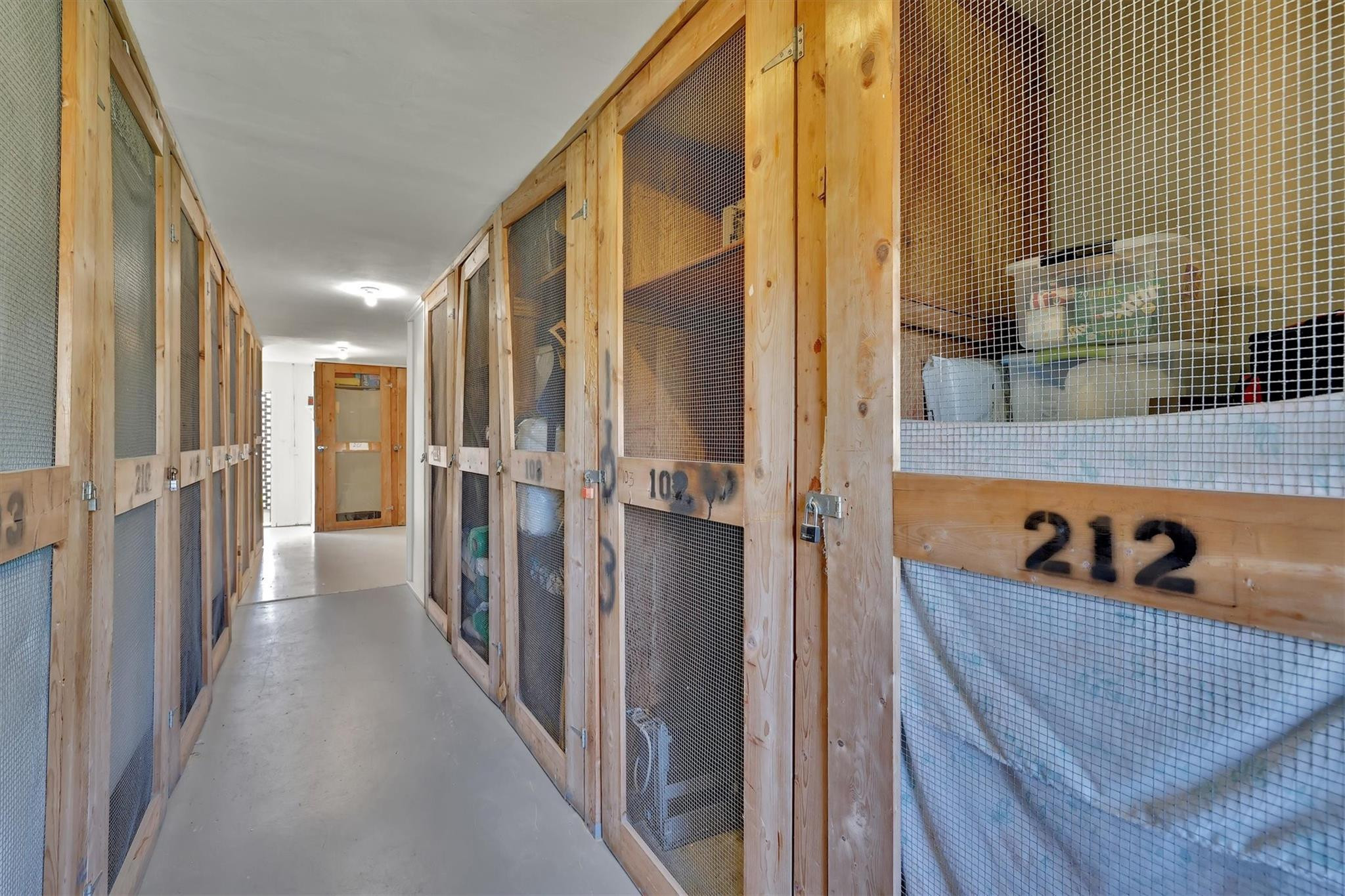 2050 NE 39th Street S102