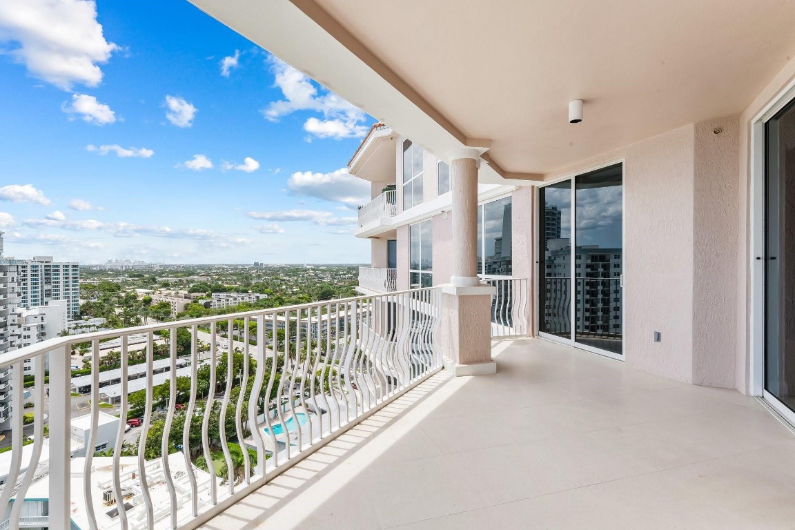 1460 S Ocean Blvd 1502