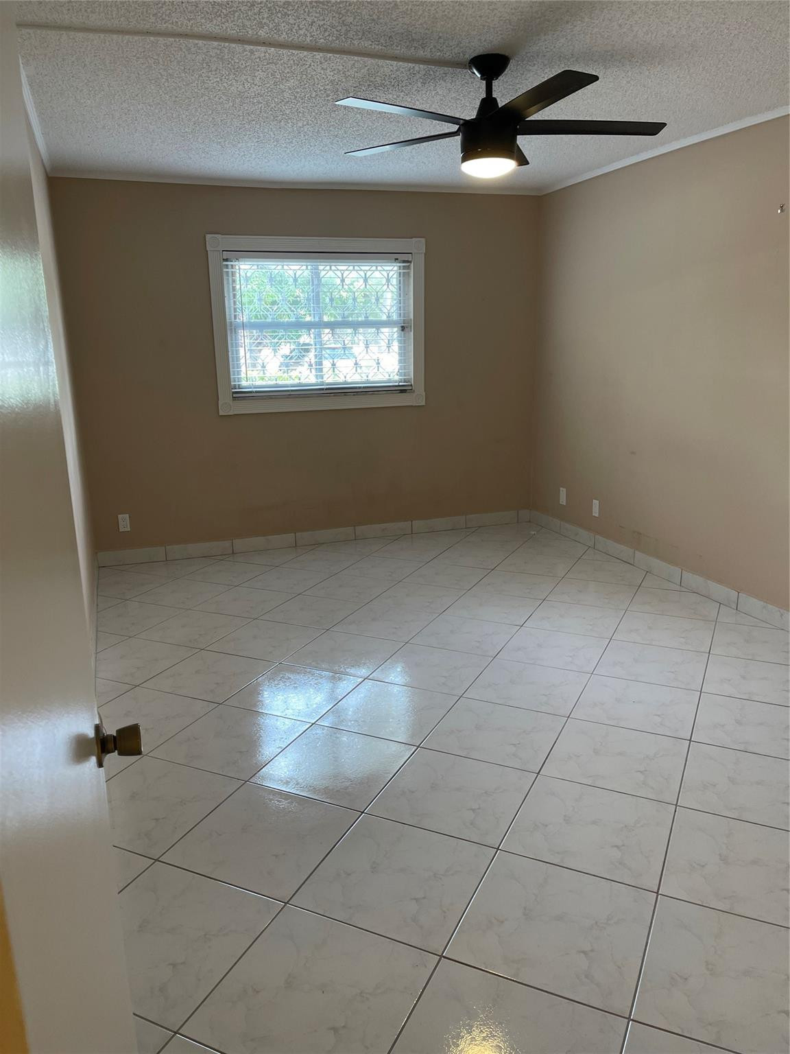 253 S Cypress Rd 204