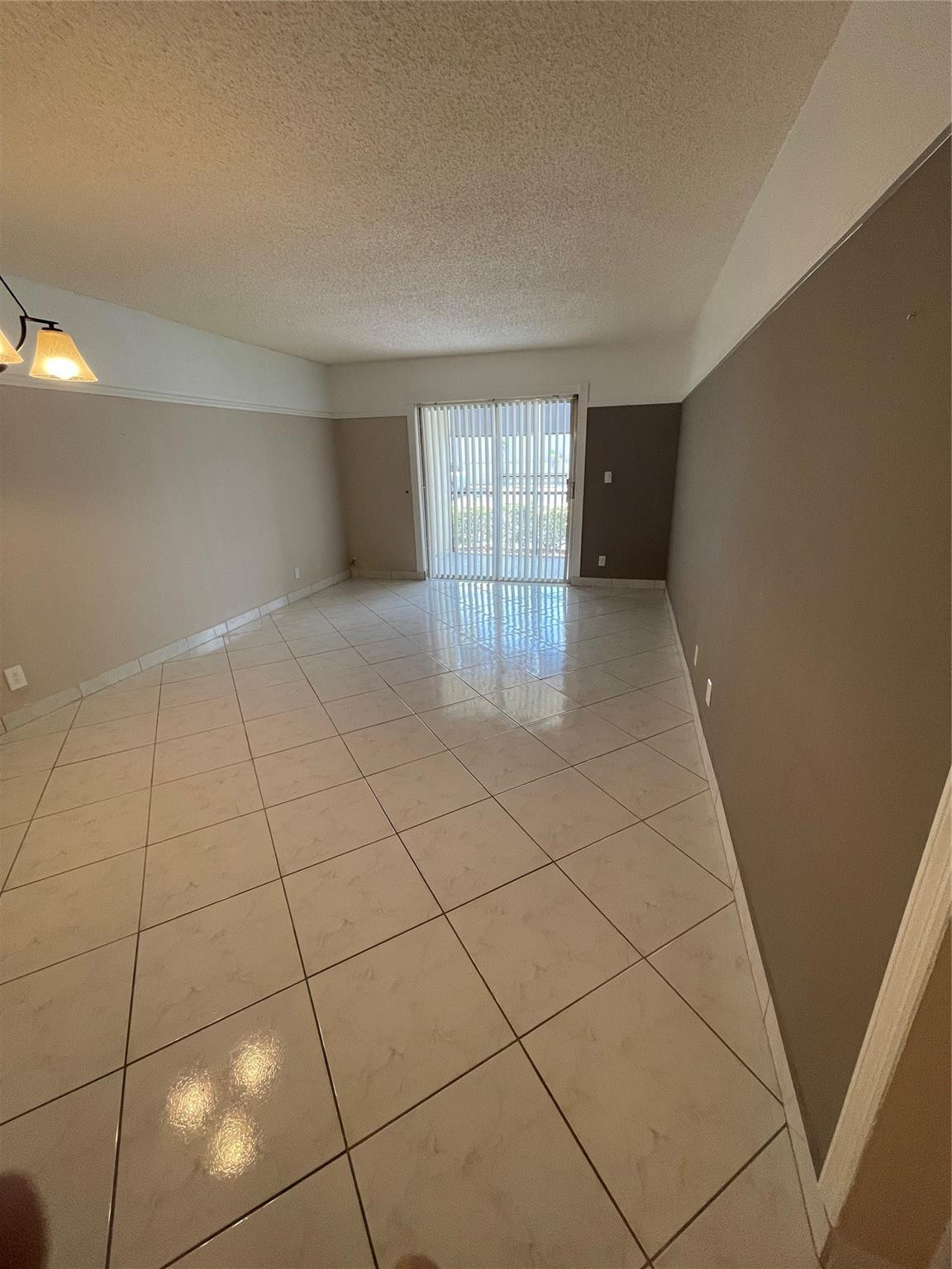 253 S Cypress Rd 204