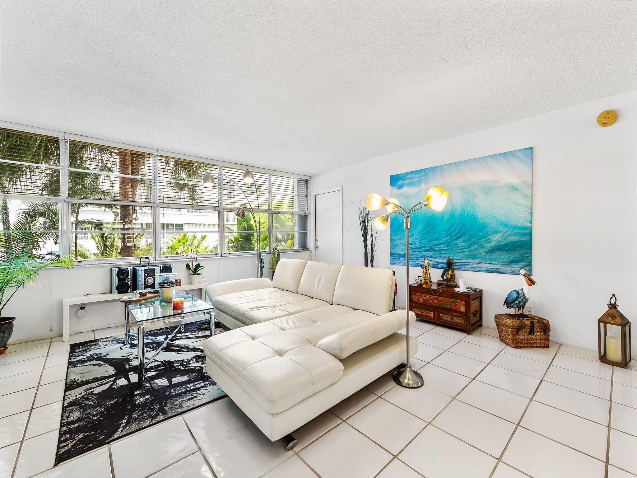 1160 N Federal Highway 219