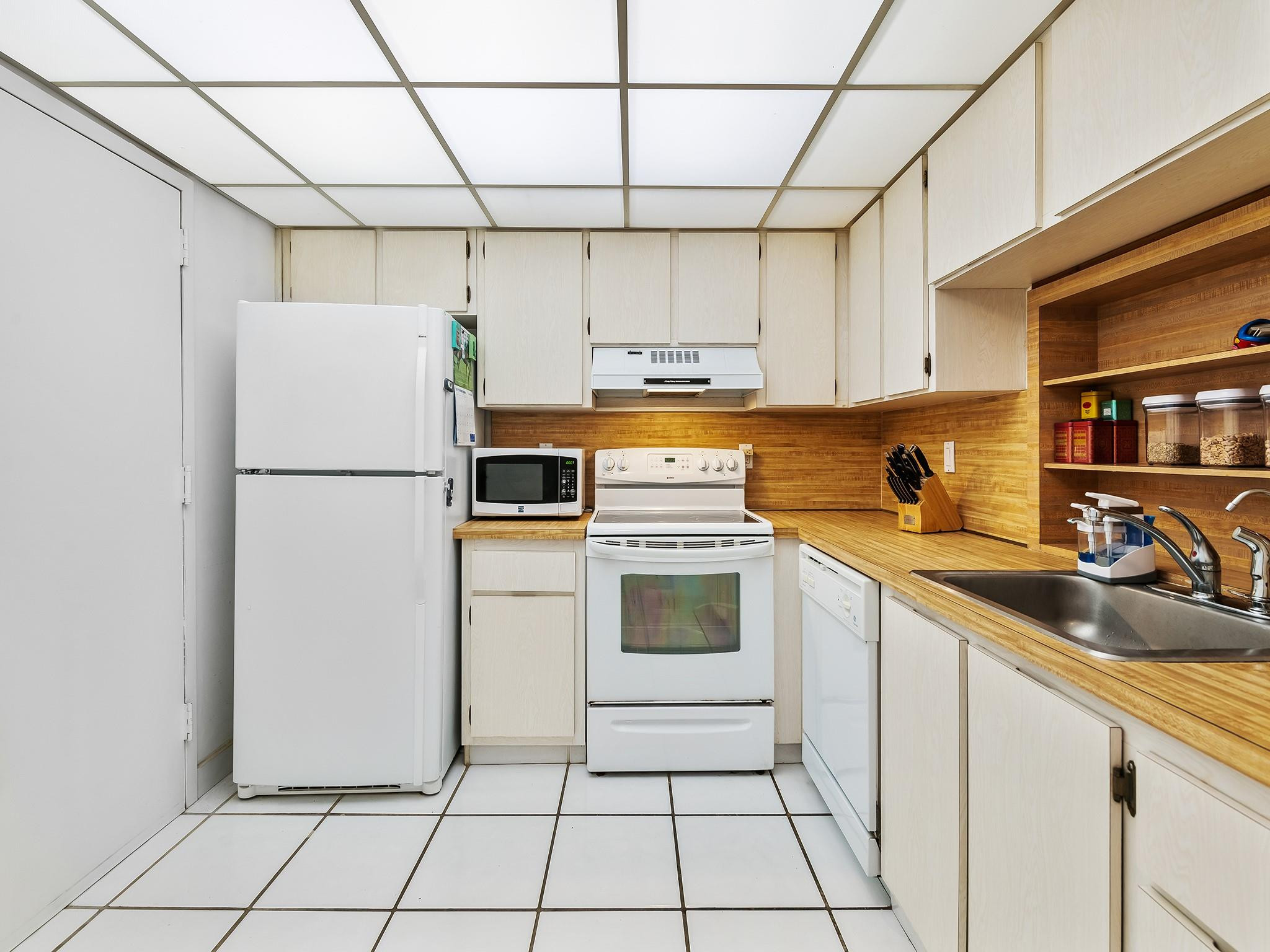 1160 N Federal Highway 219