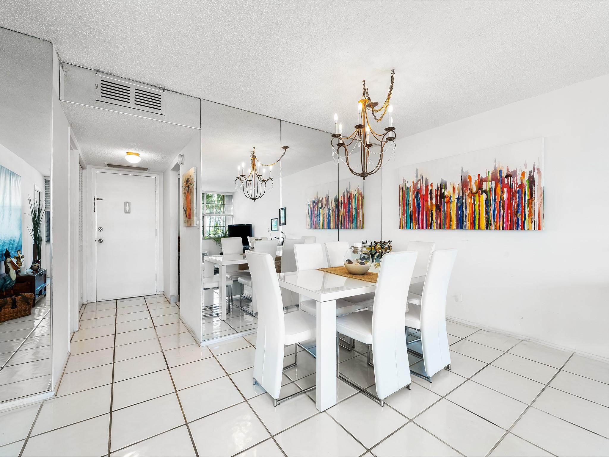 1160 N Federal Highway 219