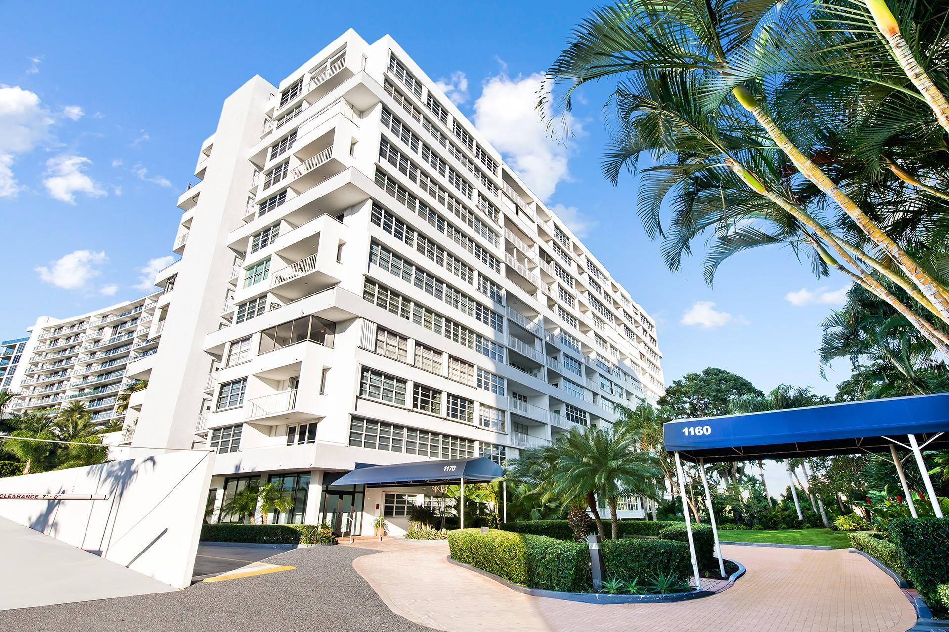 1160 N Federal Highway 219