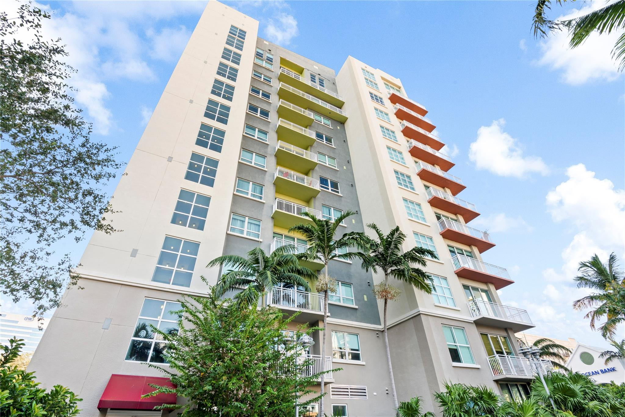 313 NE 2nd Street 201