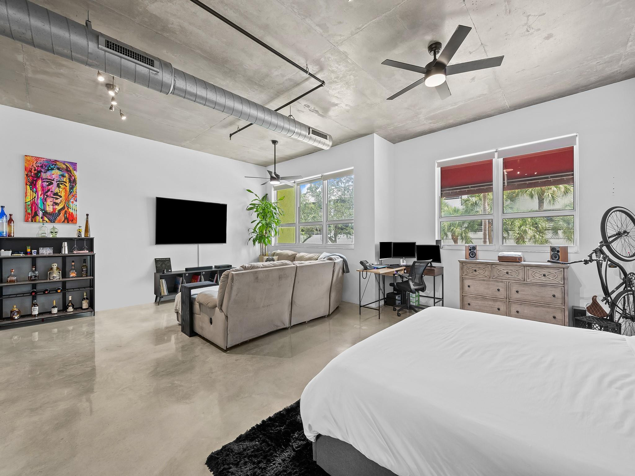 313 NE 2nd Street 201