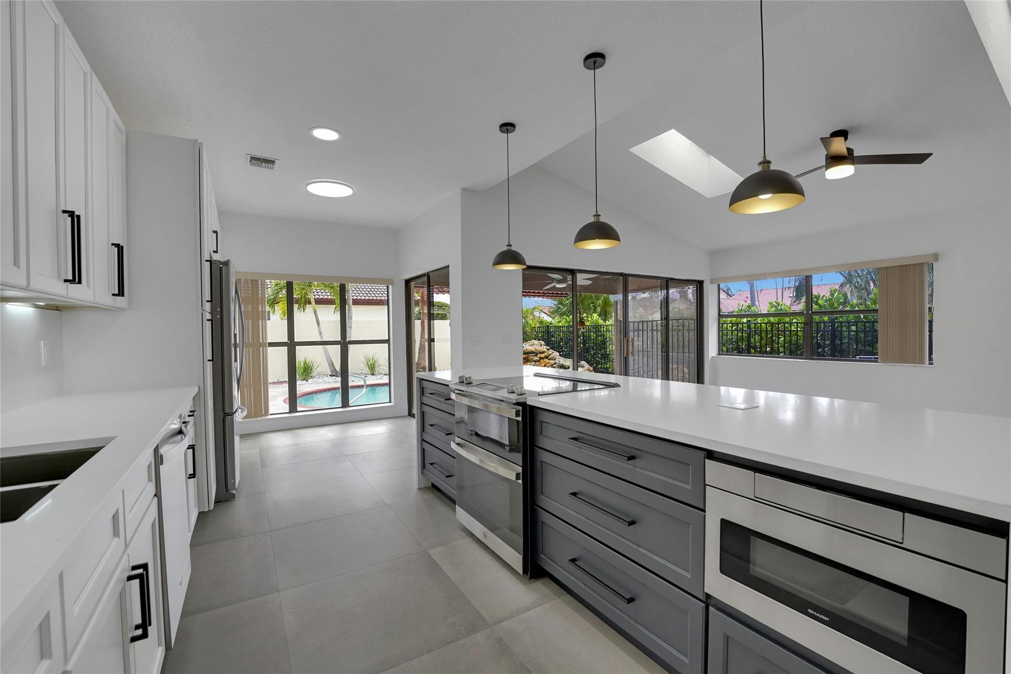 7850 Villa Nova Drive