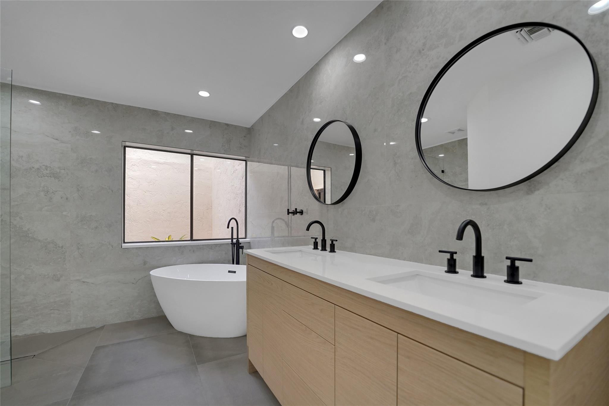 7850 Villa Nova Drive