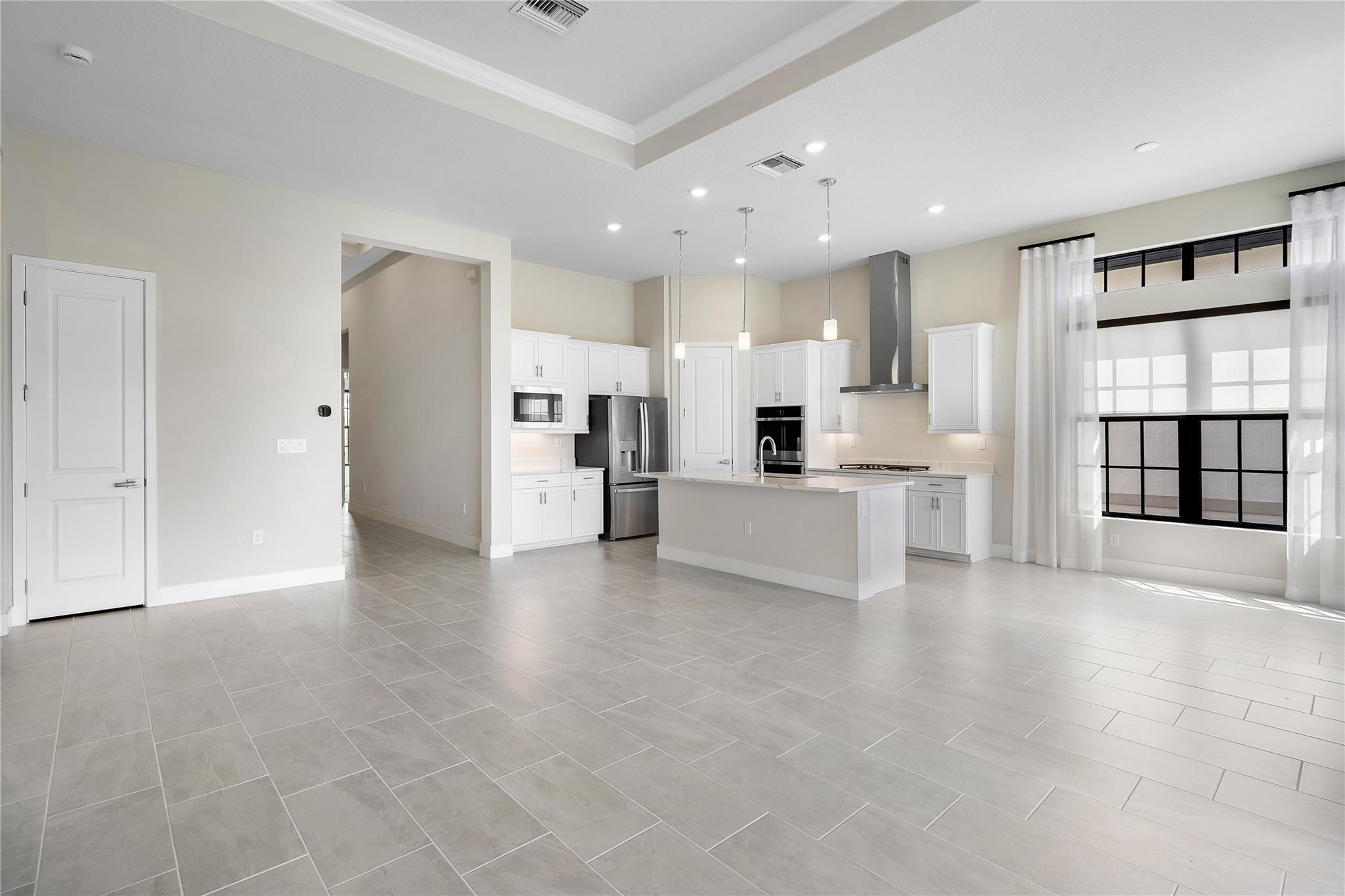 8027 Juniper Dr