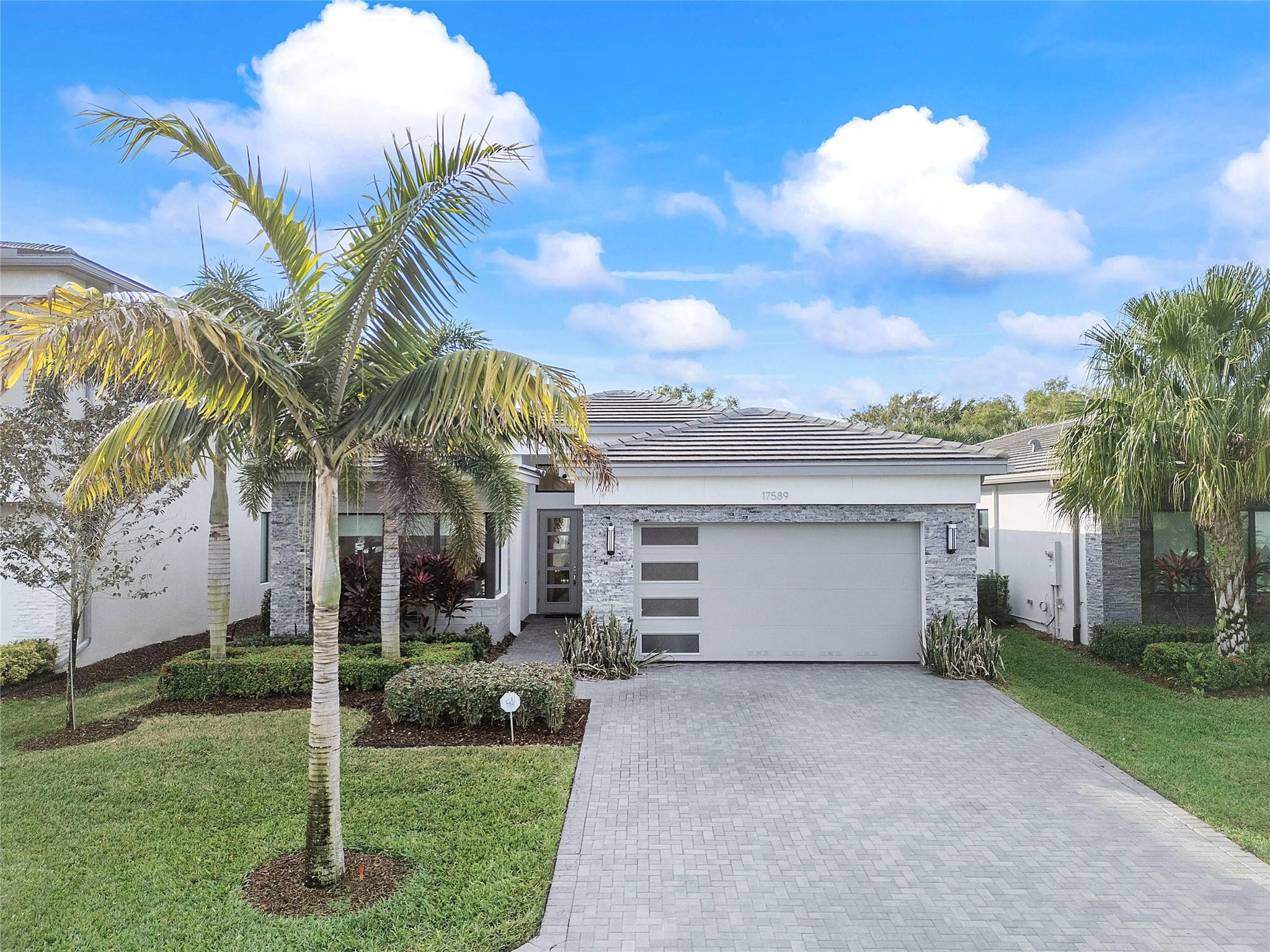 17589 Rainstream Rd
