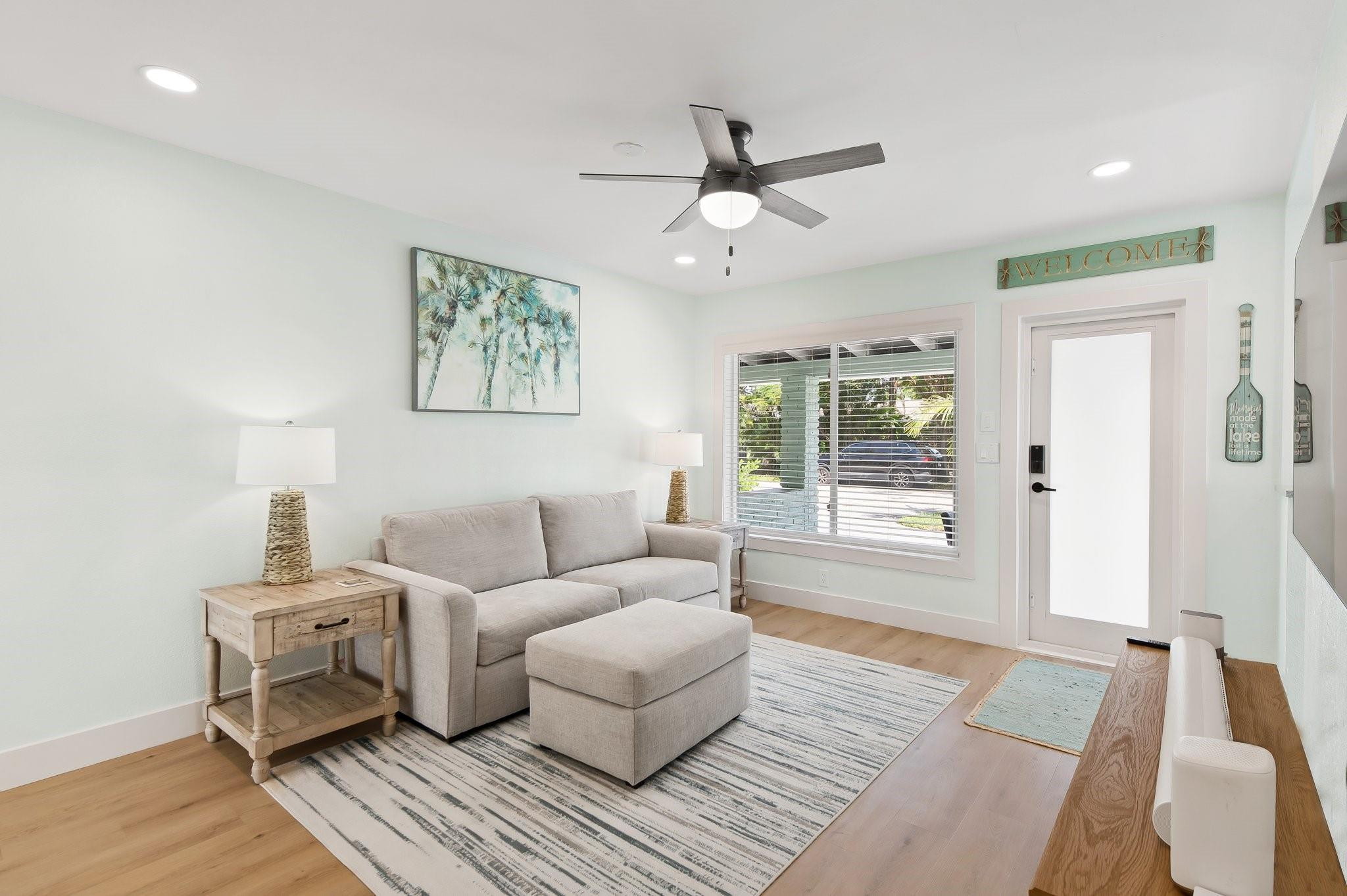 1112 NE 11th Street 1