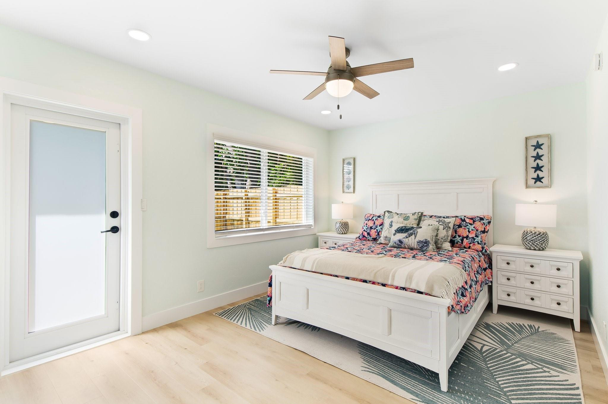 1112 NE 11th Street 1