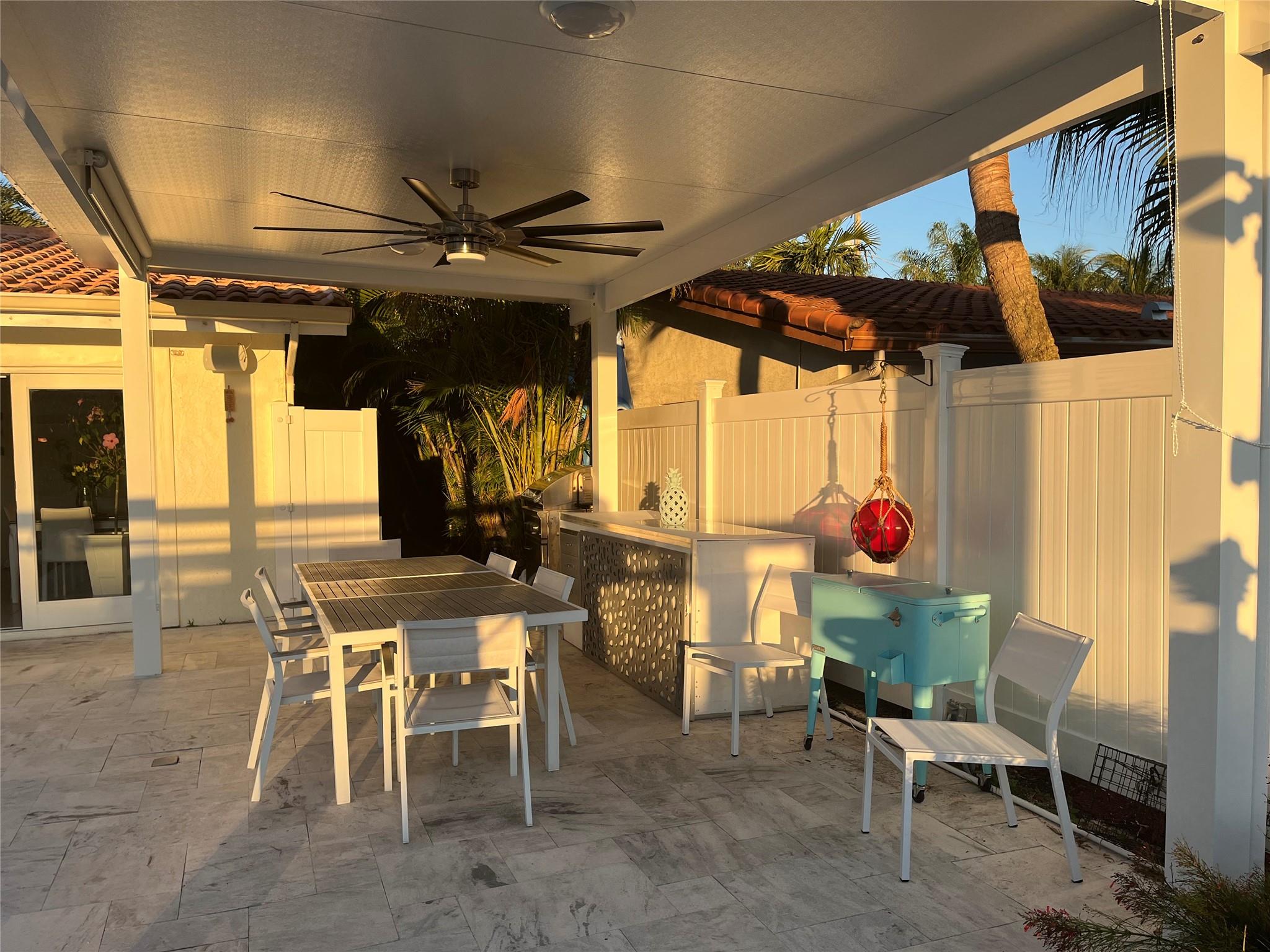 380 SE 12th Ave