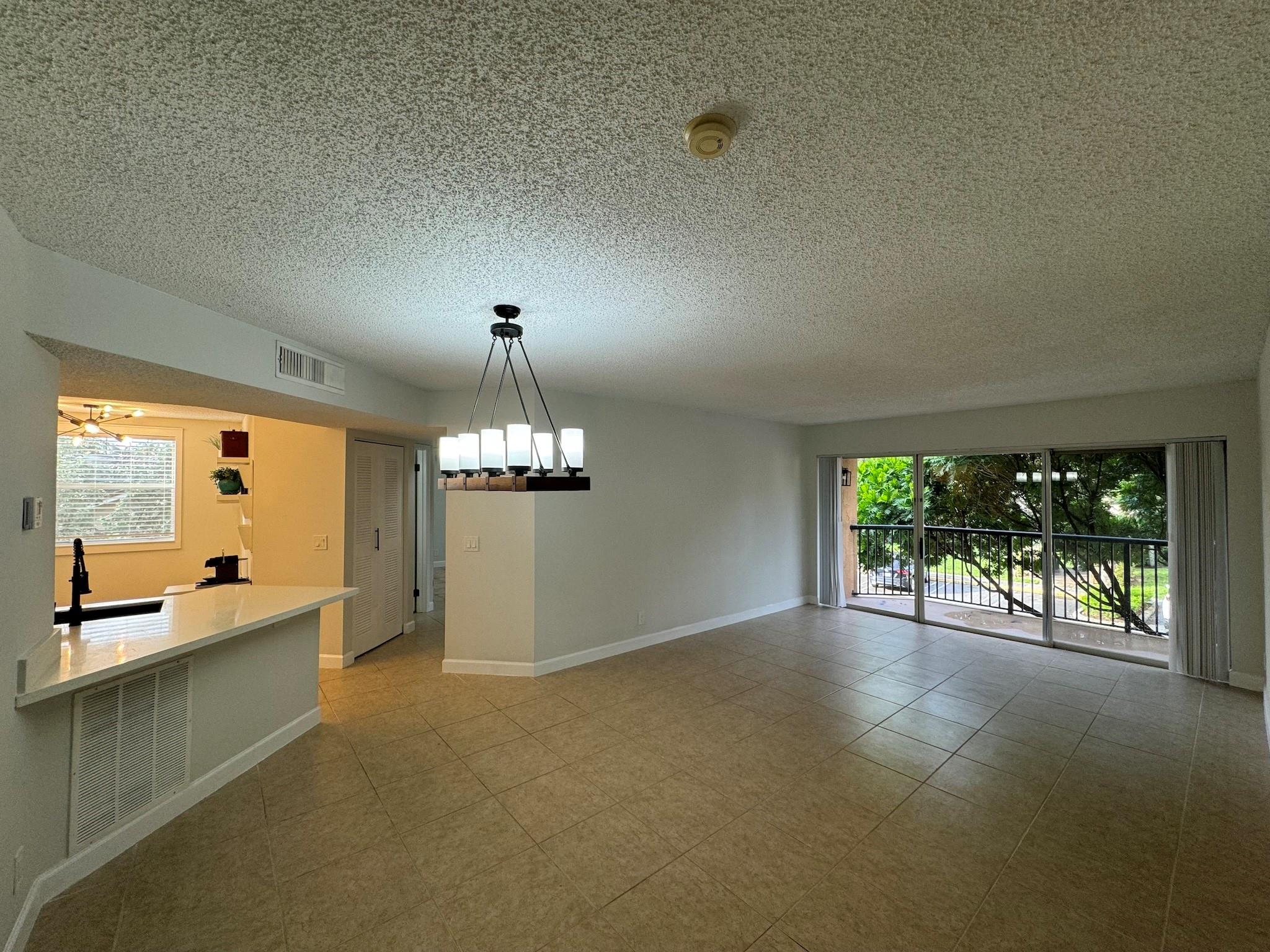 8901 Wiles Rd 208